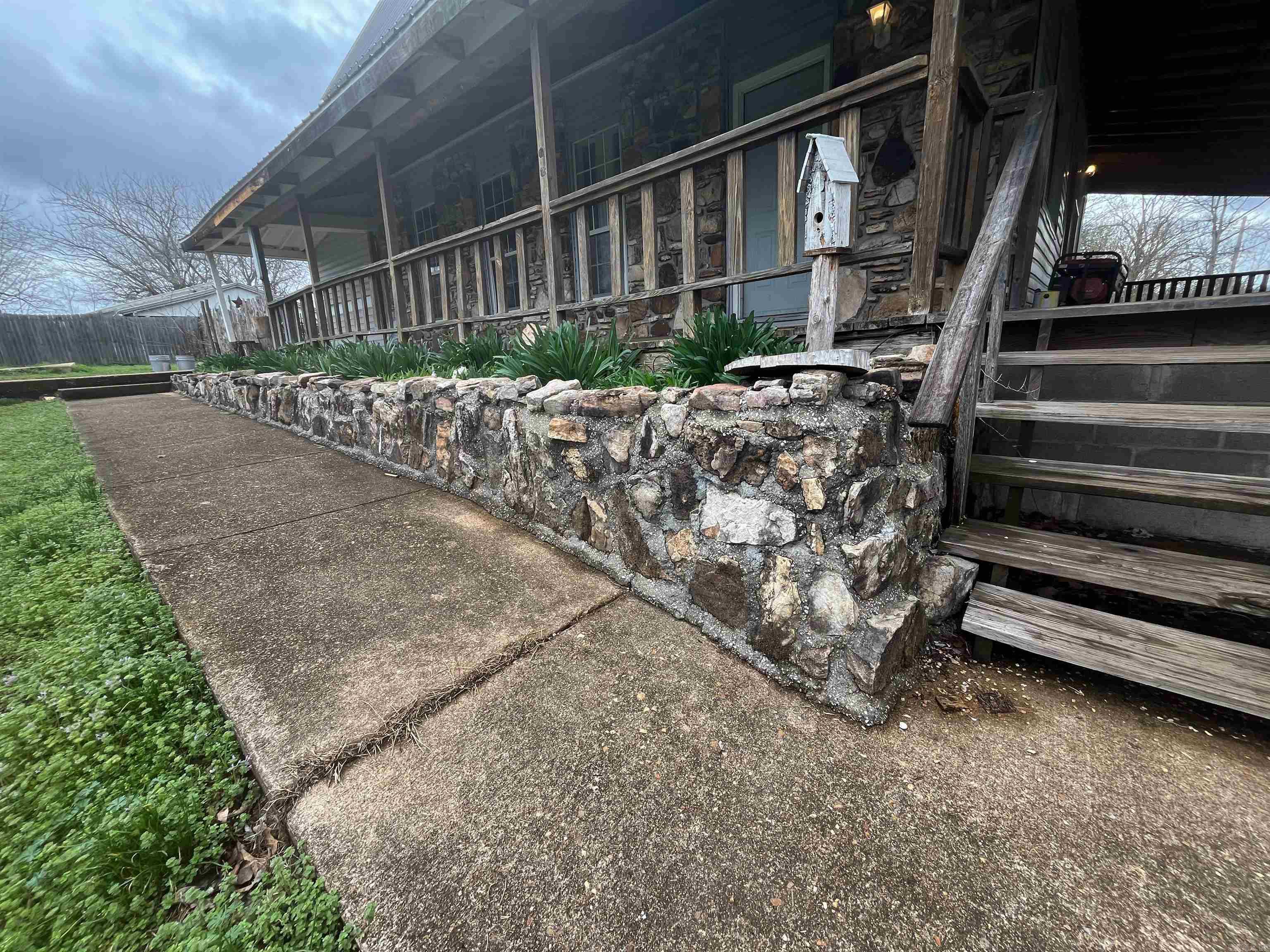 Photo 4 - Residential for sale – 695  Summit   Mammoth Spring, AR