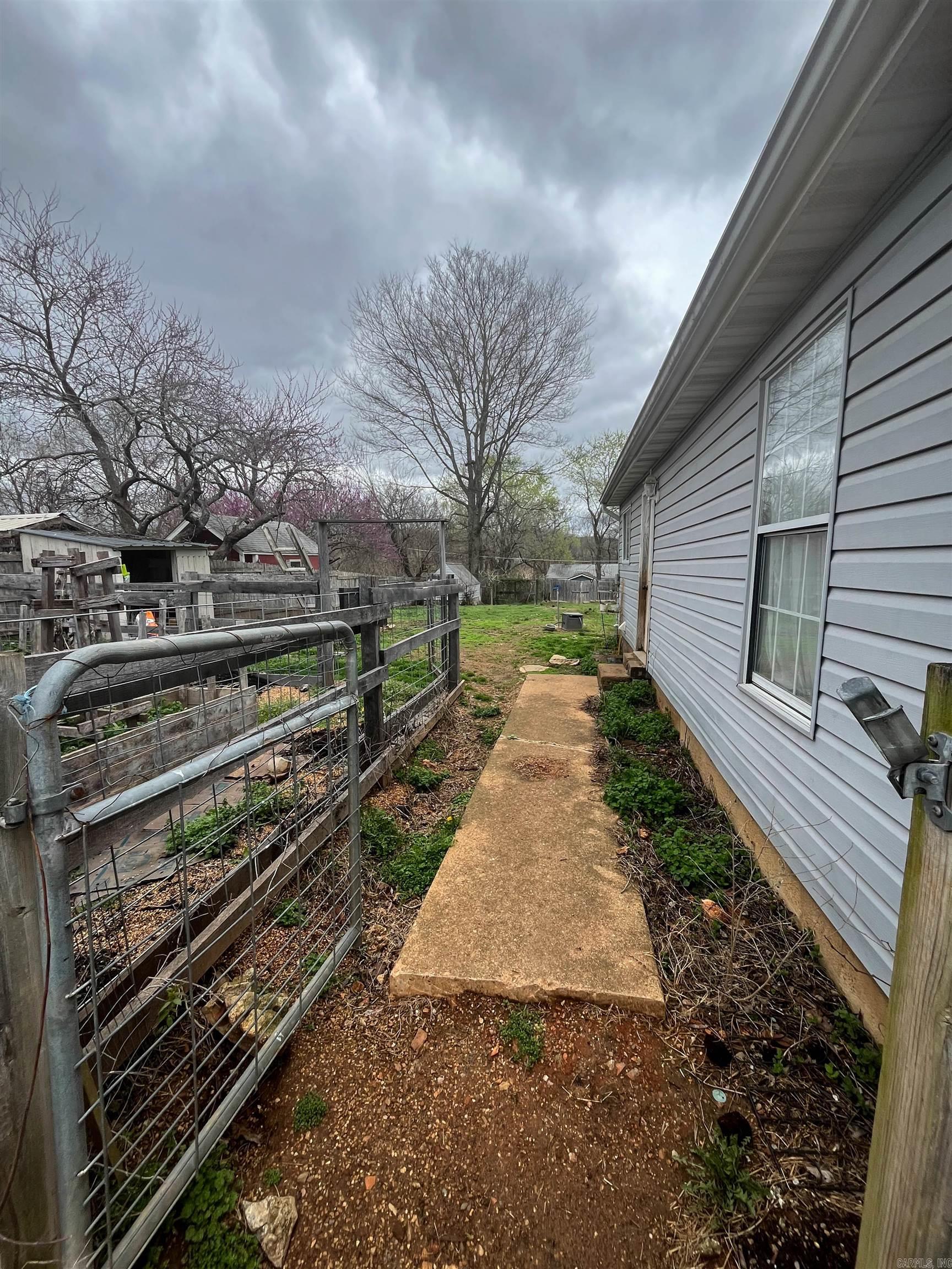 Photo 36 - Residential for sale – 695  Summit   Mammoth Spring, AR