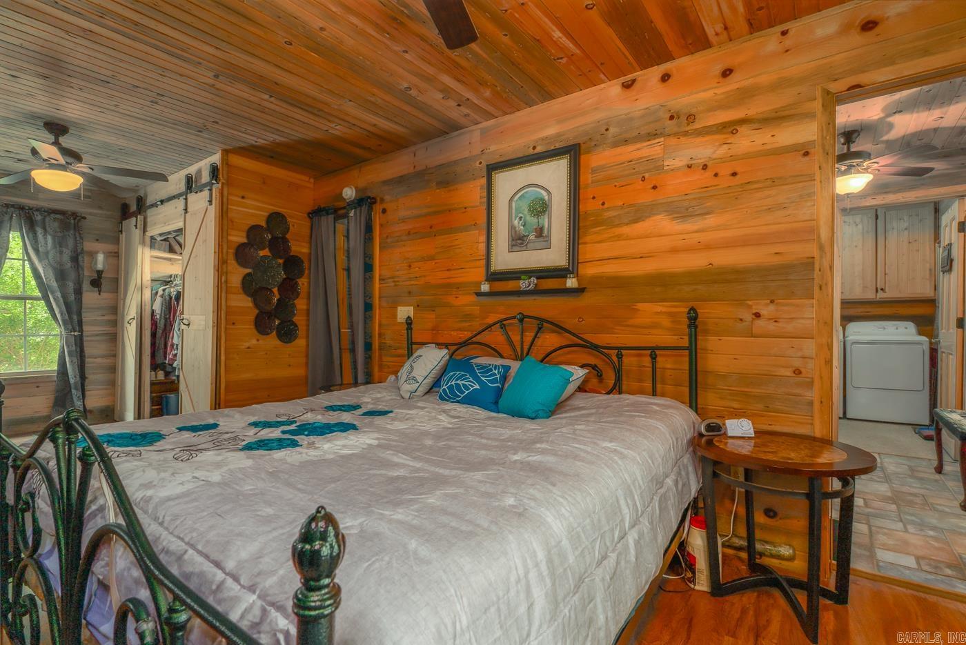 Photo 18 - Residential for sale – 21 W Lakeshore Dr   Highland, AR