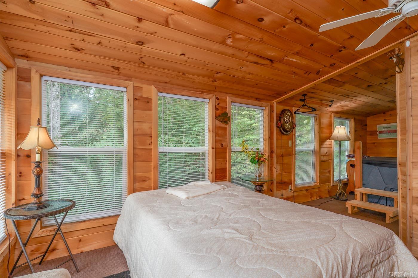 Photo 23 - Residential for sale – 21 W Lakeshore Dr   Highland, AR