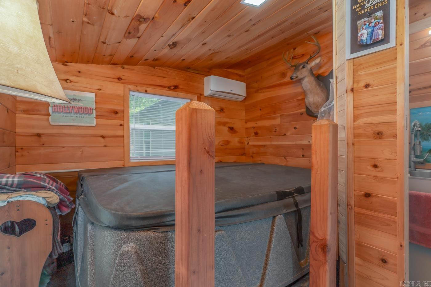 Photo 25 - Residential for sale – 21 W Lakeshore Dr   Highland, AR