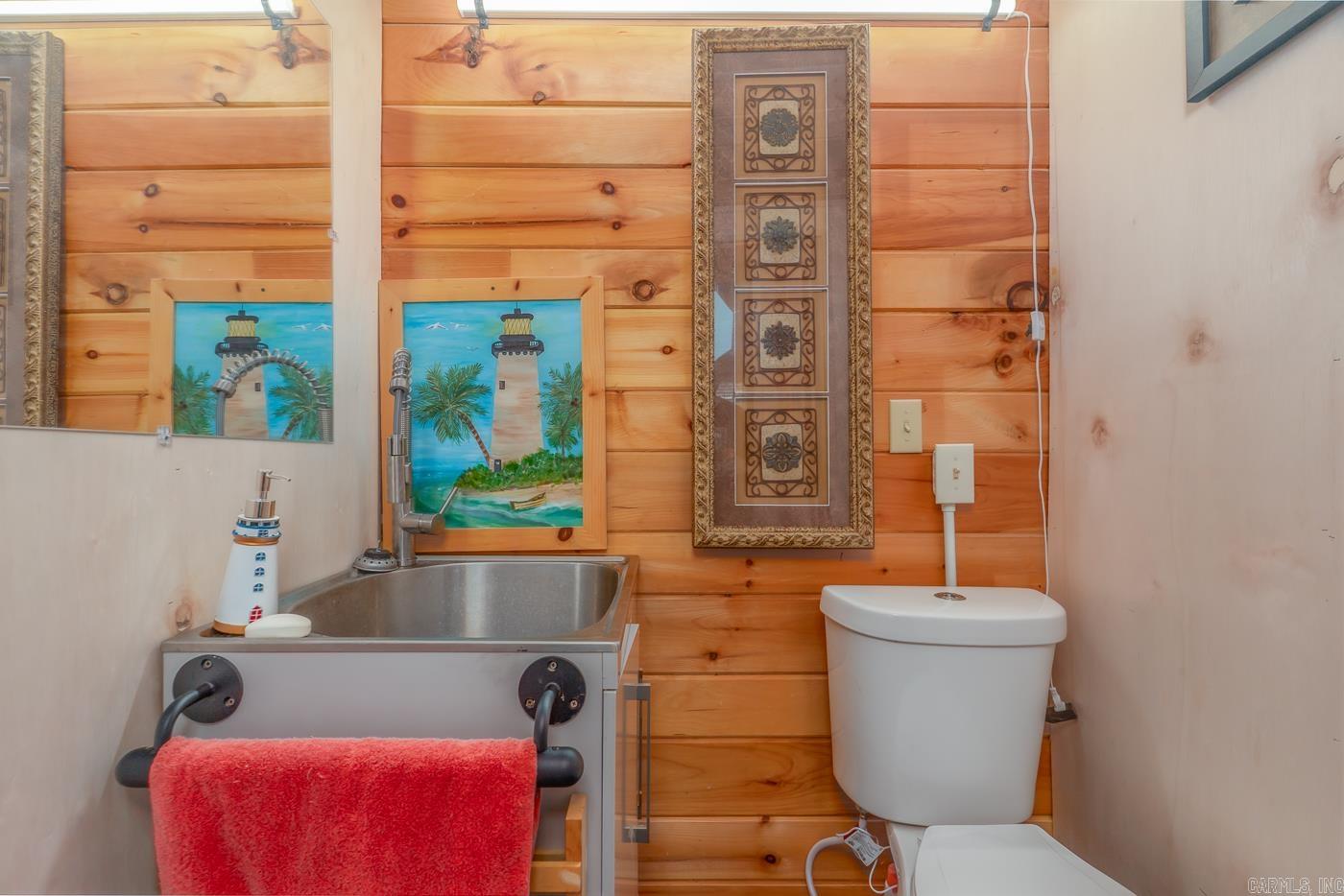 Photo 28 - Residential for sale – 21 W Lakeshore Dr   Highland, AR