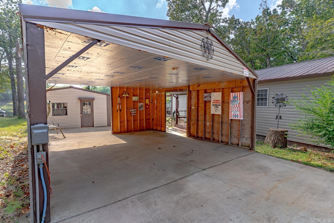 Photo 33 - Residential for sale – 21 W Lakeshore Dr   Highland, AR