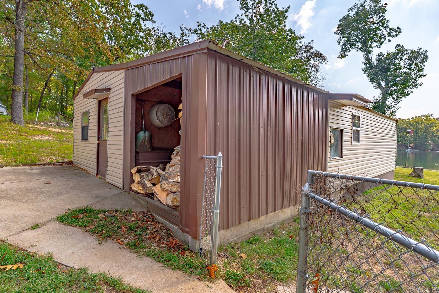 Photo 36 - Residential for sale – 21 W Lakeshore Dr   Highland, AR