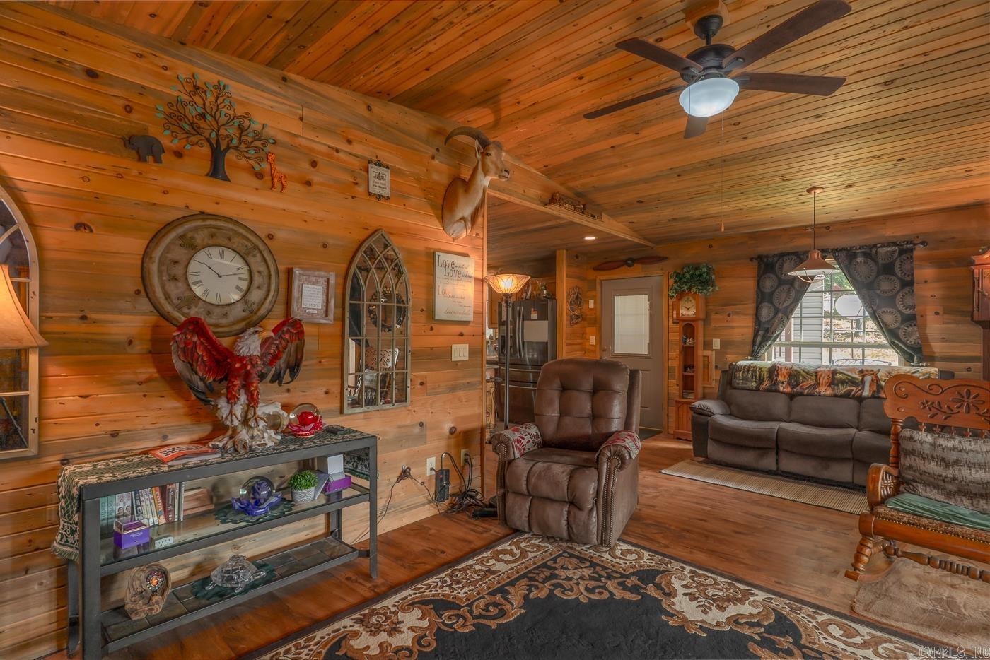 Photo 10 - Residential for sale – 21 W Lakeshore Dr   Highland, AR