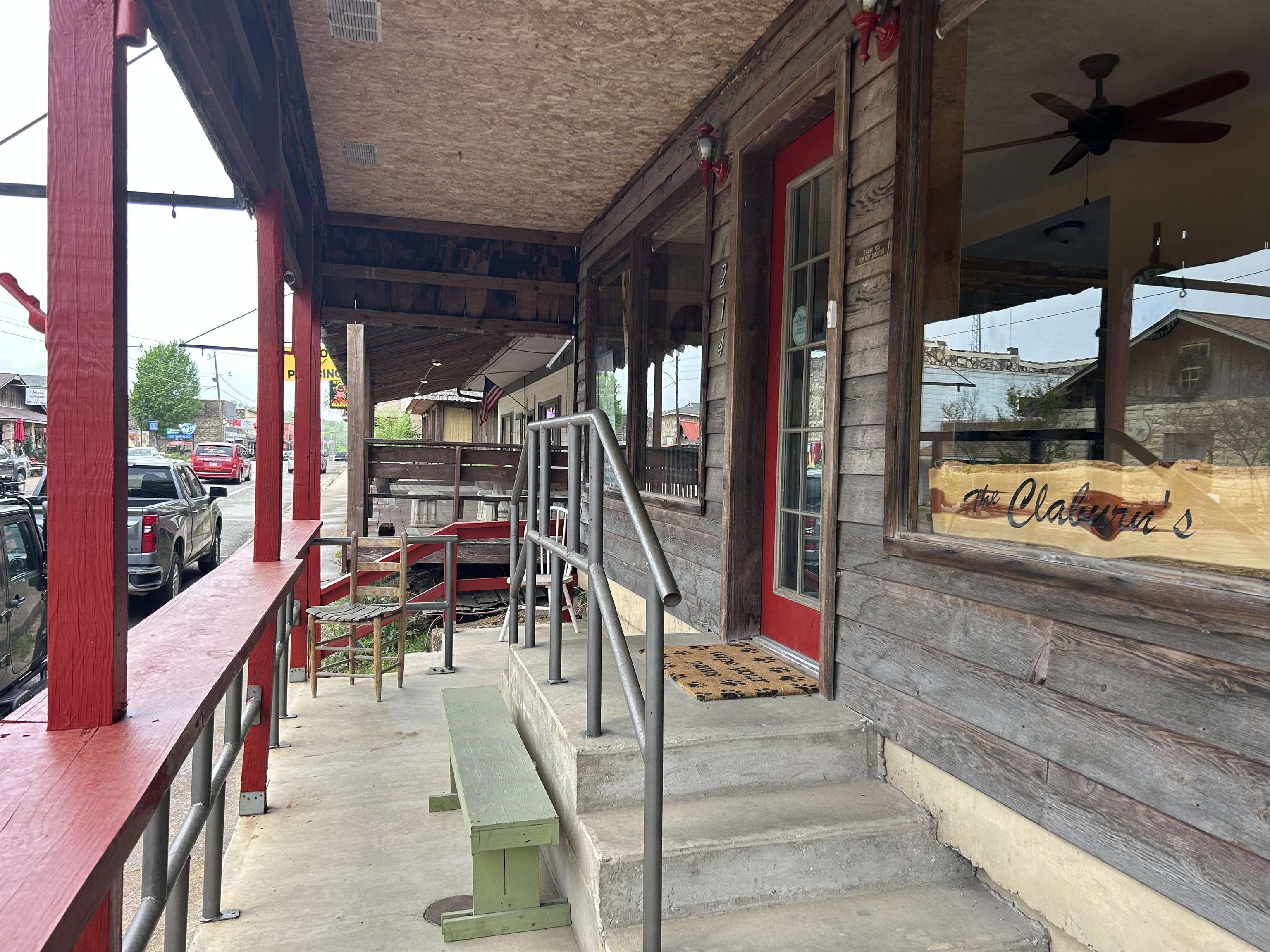 Photo 2 - Commercial / Industrial for sale – 214 E Main   Hardy, AR