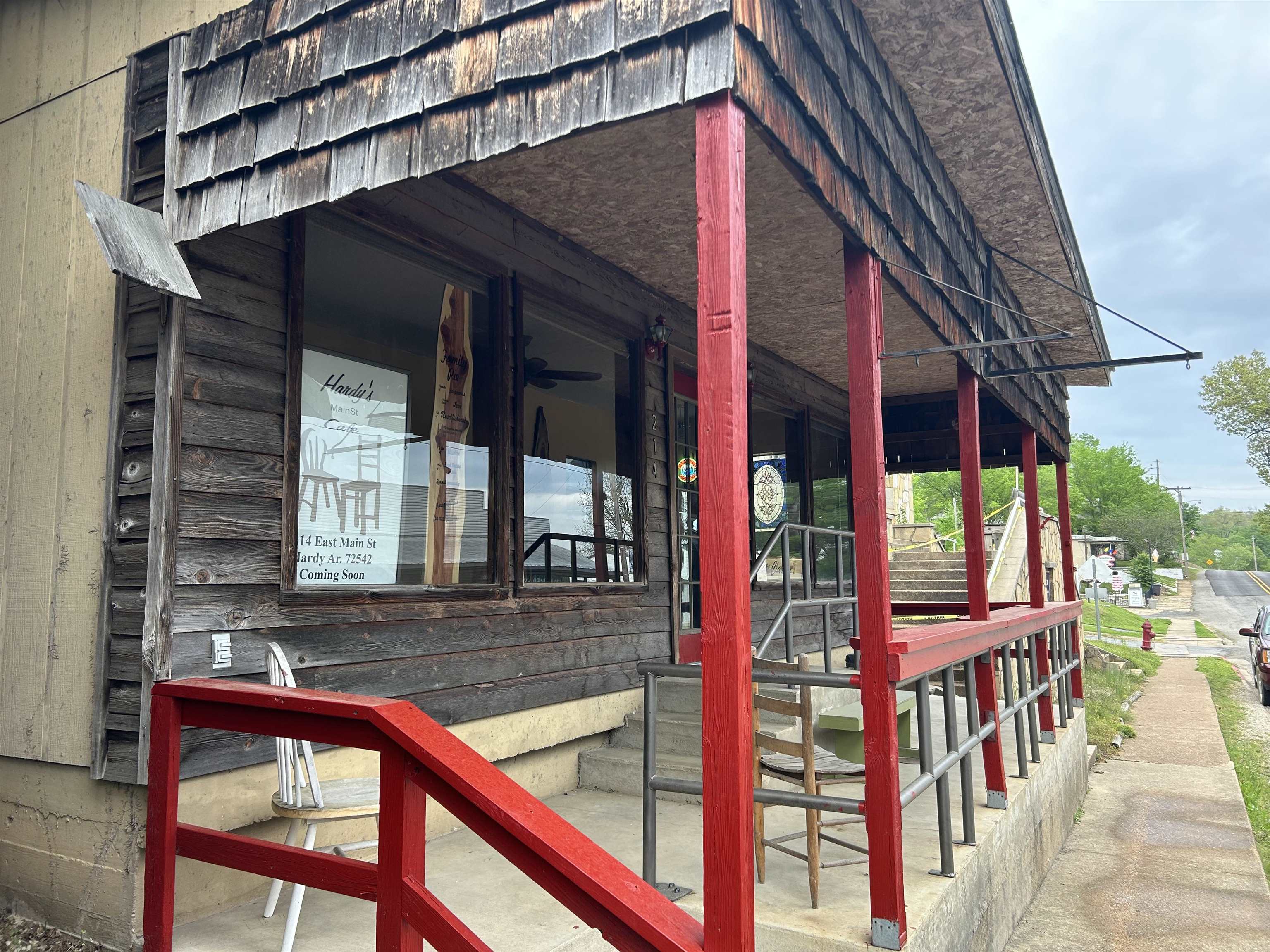 Photo 3 - Commercial / Industrial for sale – 214 E Main   Hardy, AR