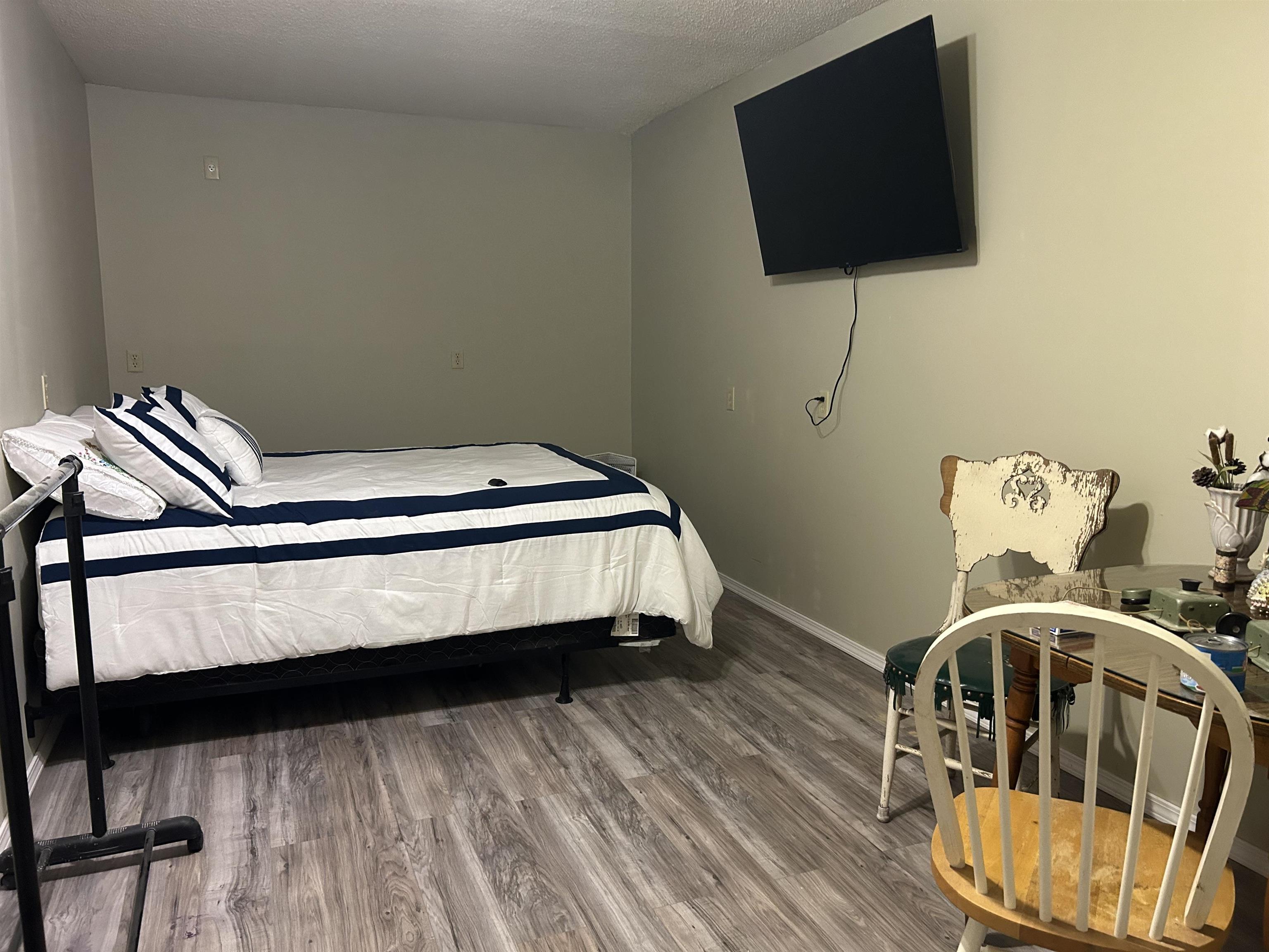 Photo 37 - Commercial / Industrial for sale – 214 E Main   Hardy, AR