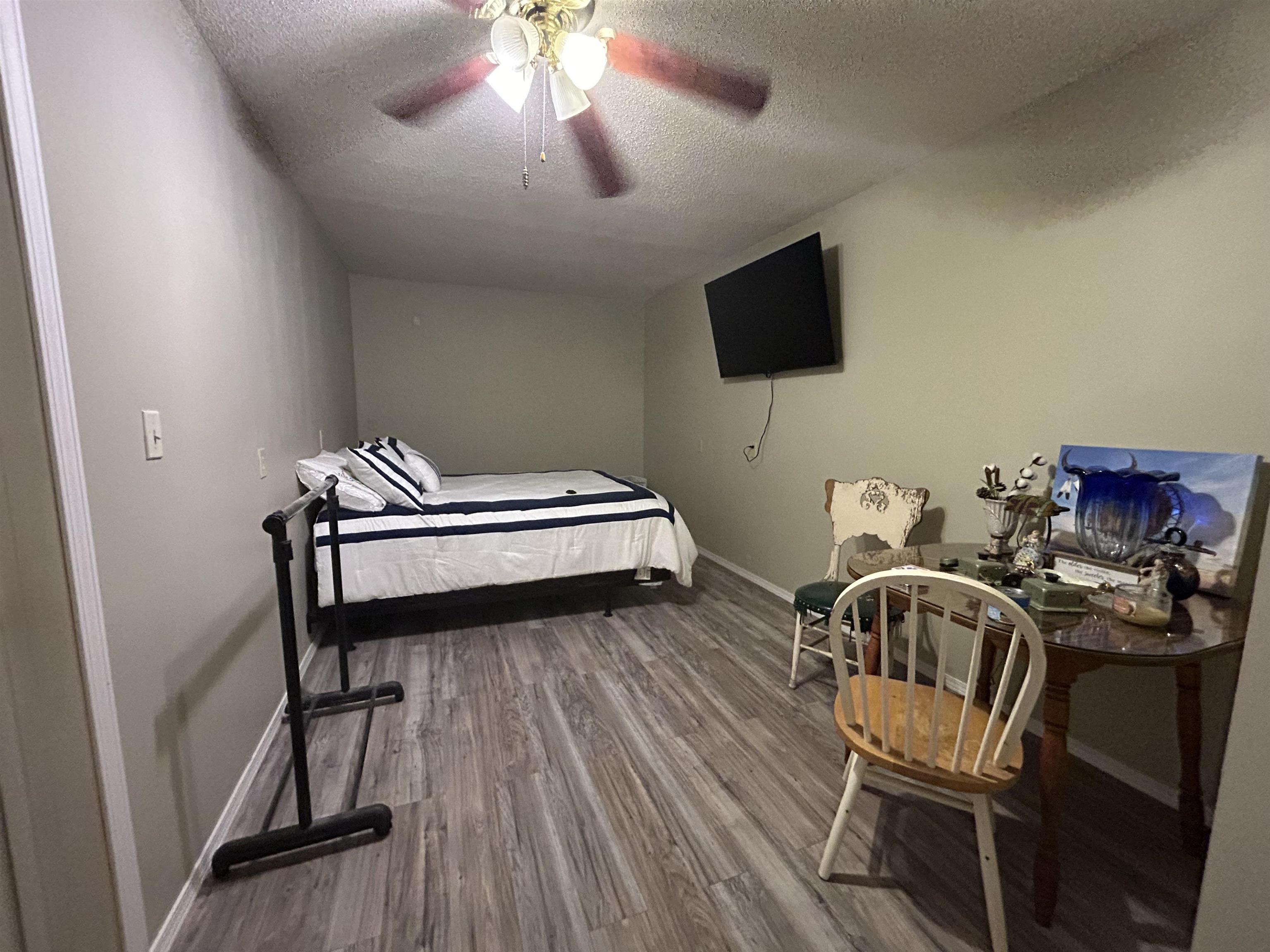 Photo 38 - Commercial / Industrial for sale – 214 E Main   Hardy, AR