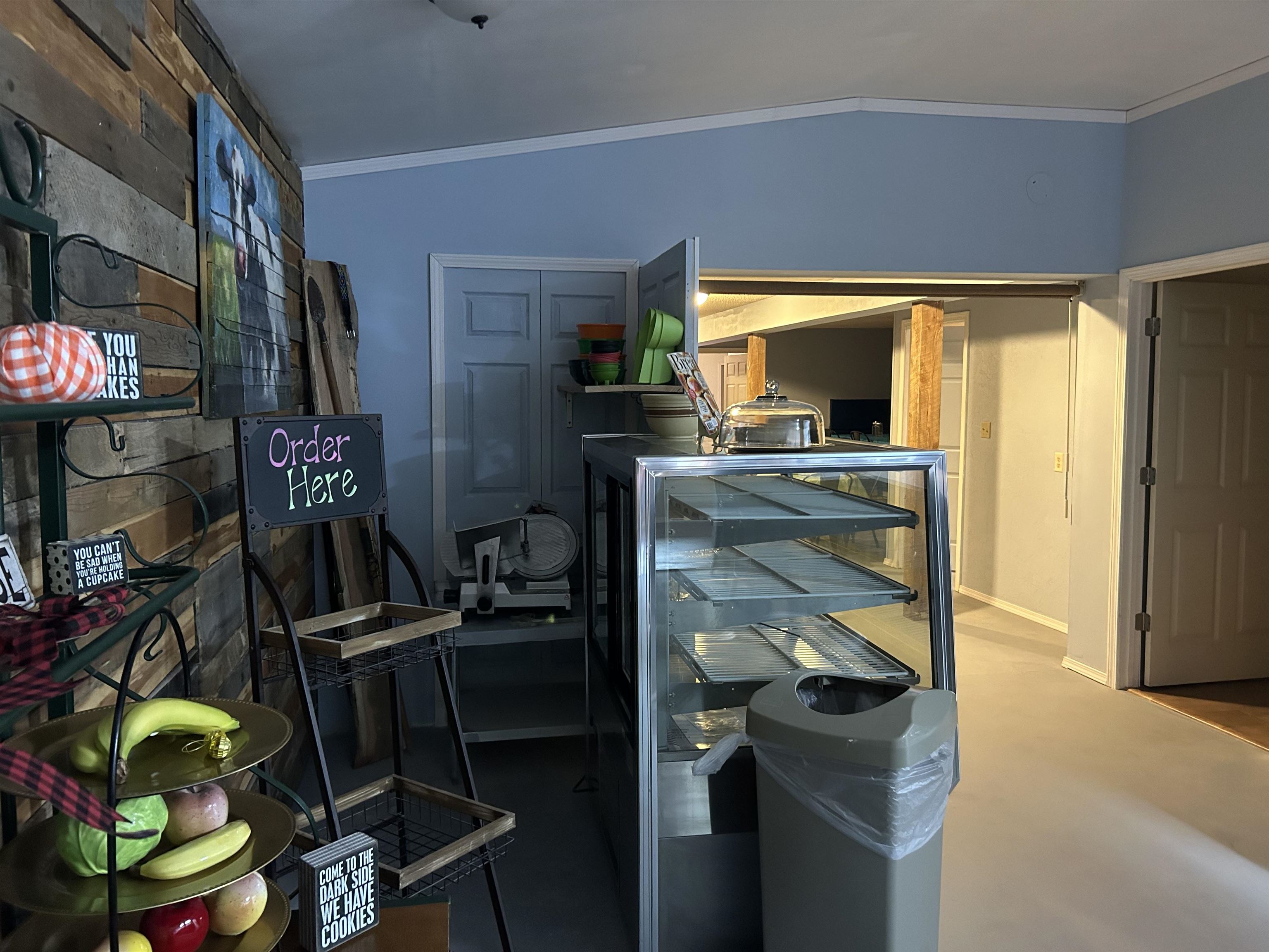 Photo 41 - Commercial / Industrial for sale – 214 E Main   Hardy, AR