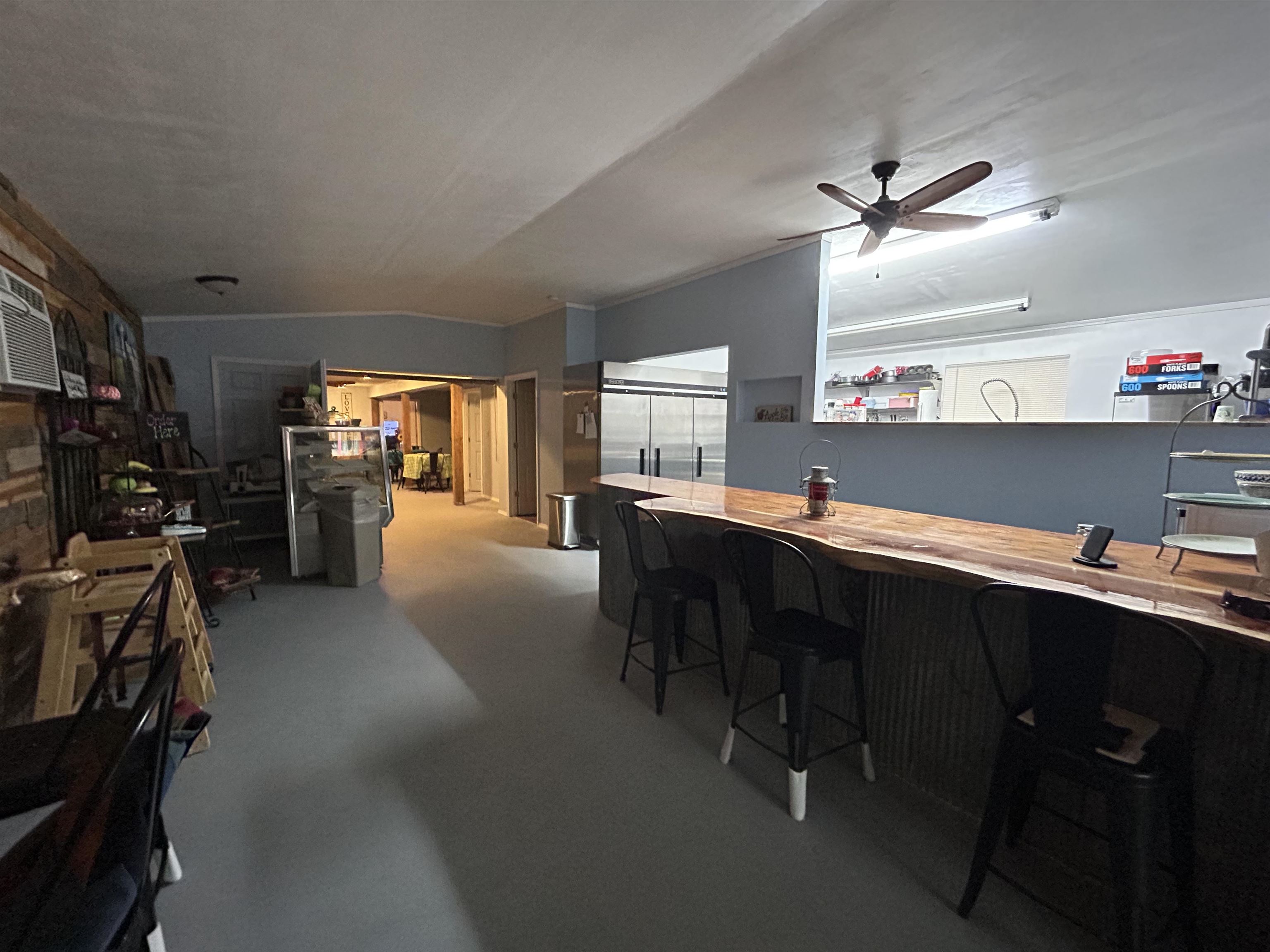 Photo 42 - Commercial / Industrial for sale – 214 E Main   Hardy, AR