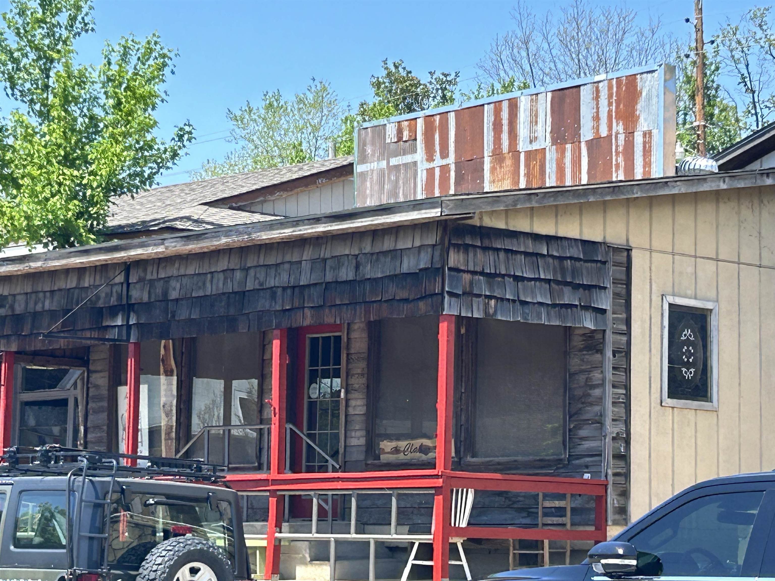 Photo 48 - Commercial / Industrial for sale – 214 E Main   Hardy, AR