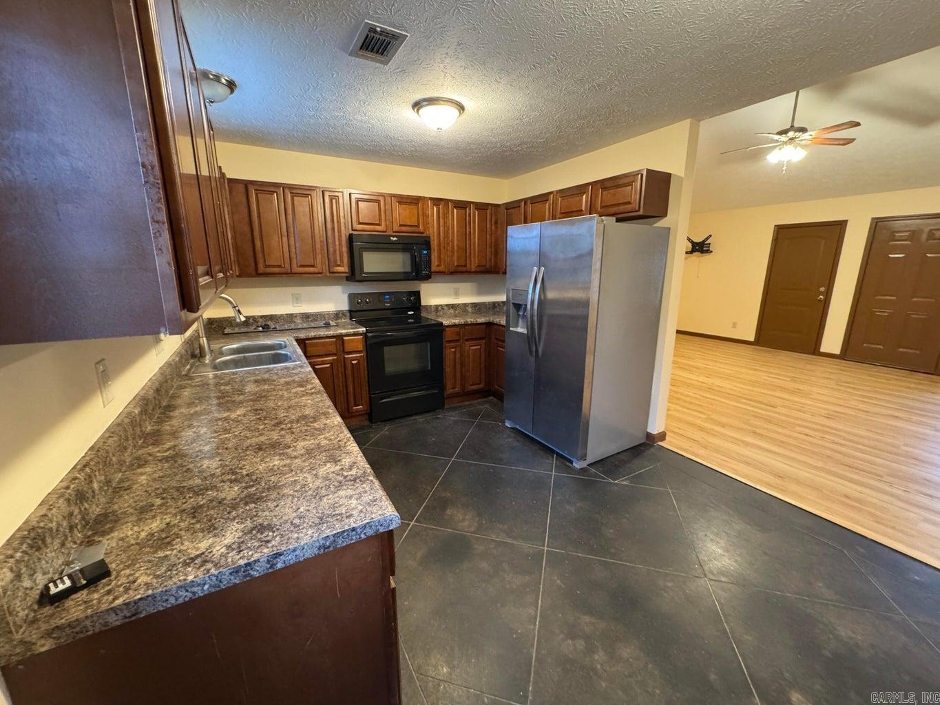 Photo 5 - Residential for sale – 40  Southstone   Southside, AR