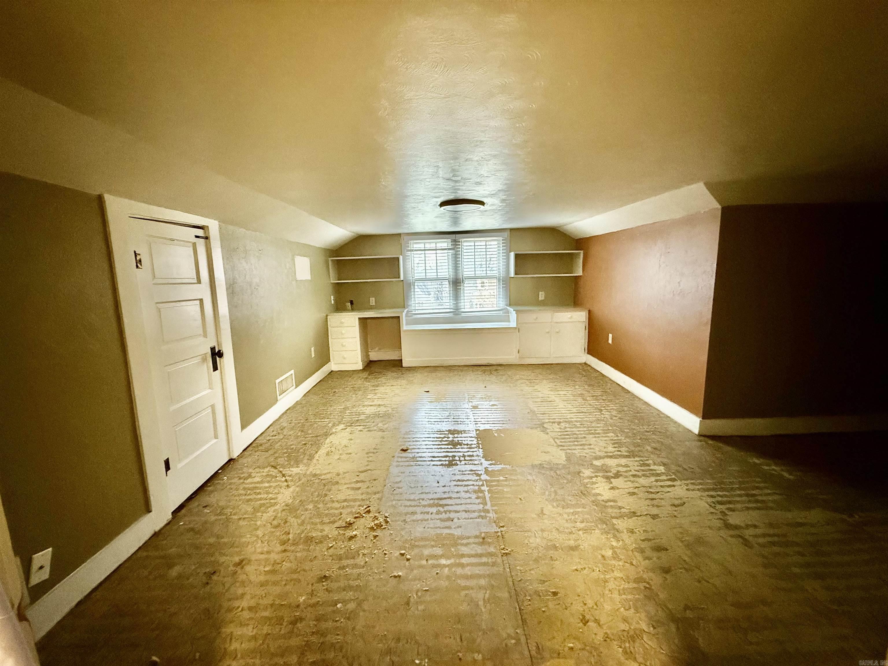 Photo 19 - Residential for sale – 1087 E College   Batesville, AR