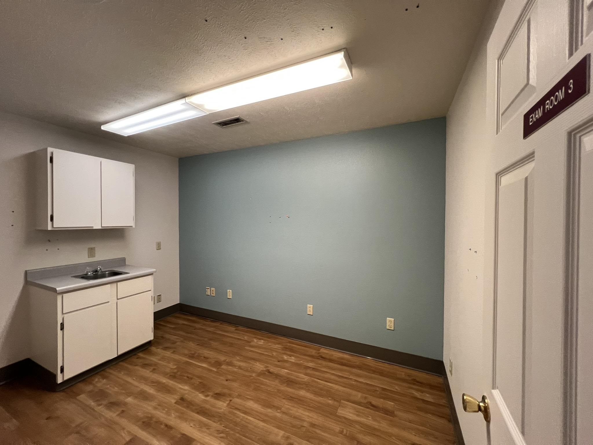 Photo 14 - Commercial / Industrial for sale – 260  Main Street   Mammoth Spring, AR