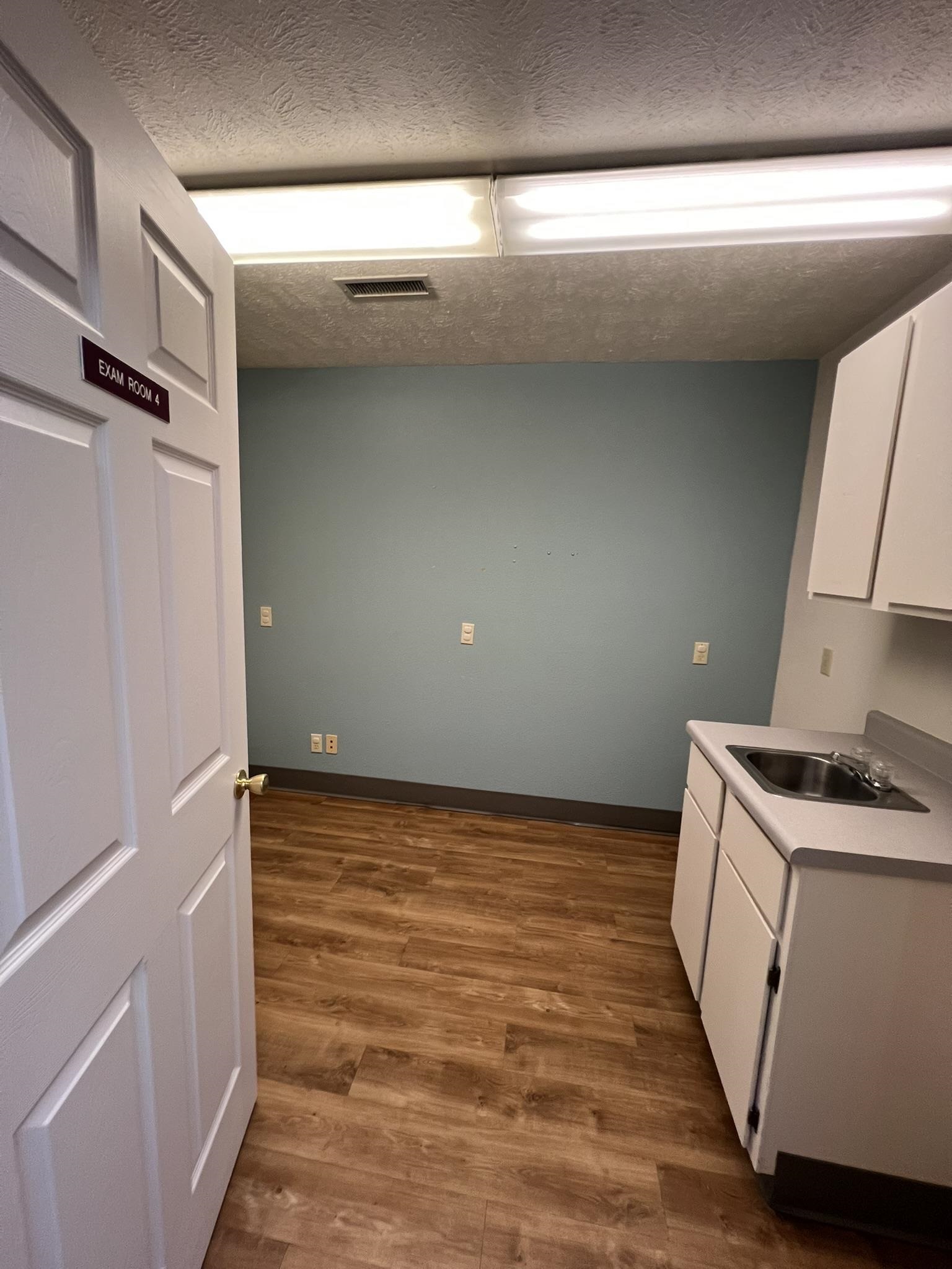 Photo 18 - Commercial / Industrial for sale – 260  Main Street   Mammoth Spring, AR