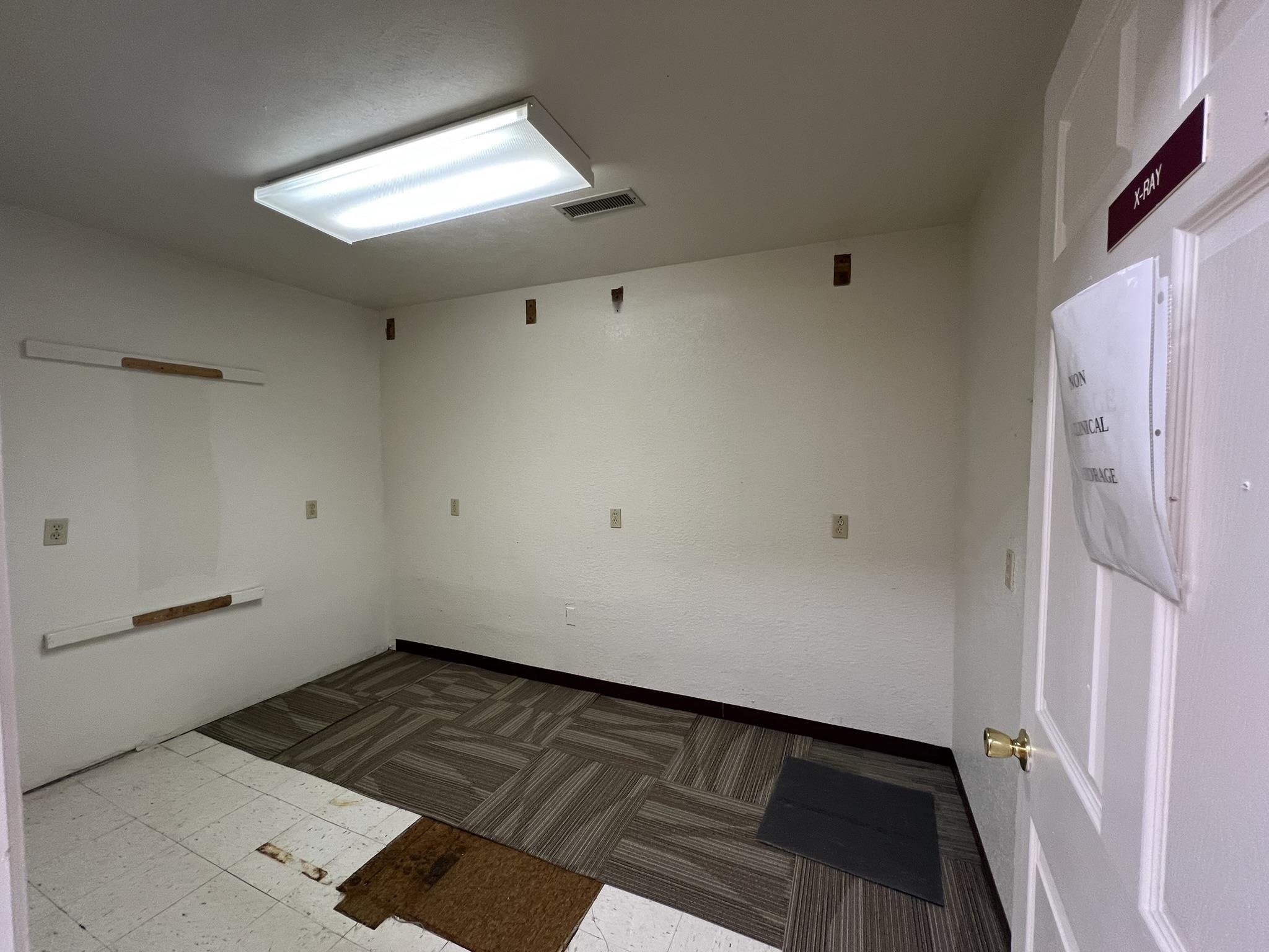 Photo 19 - Commercial / Industrial for sale – 260  Main Street   Mammoth Spring, AR