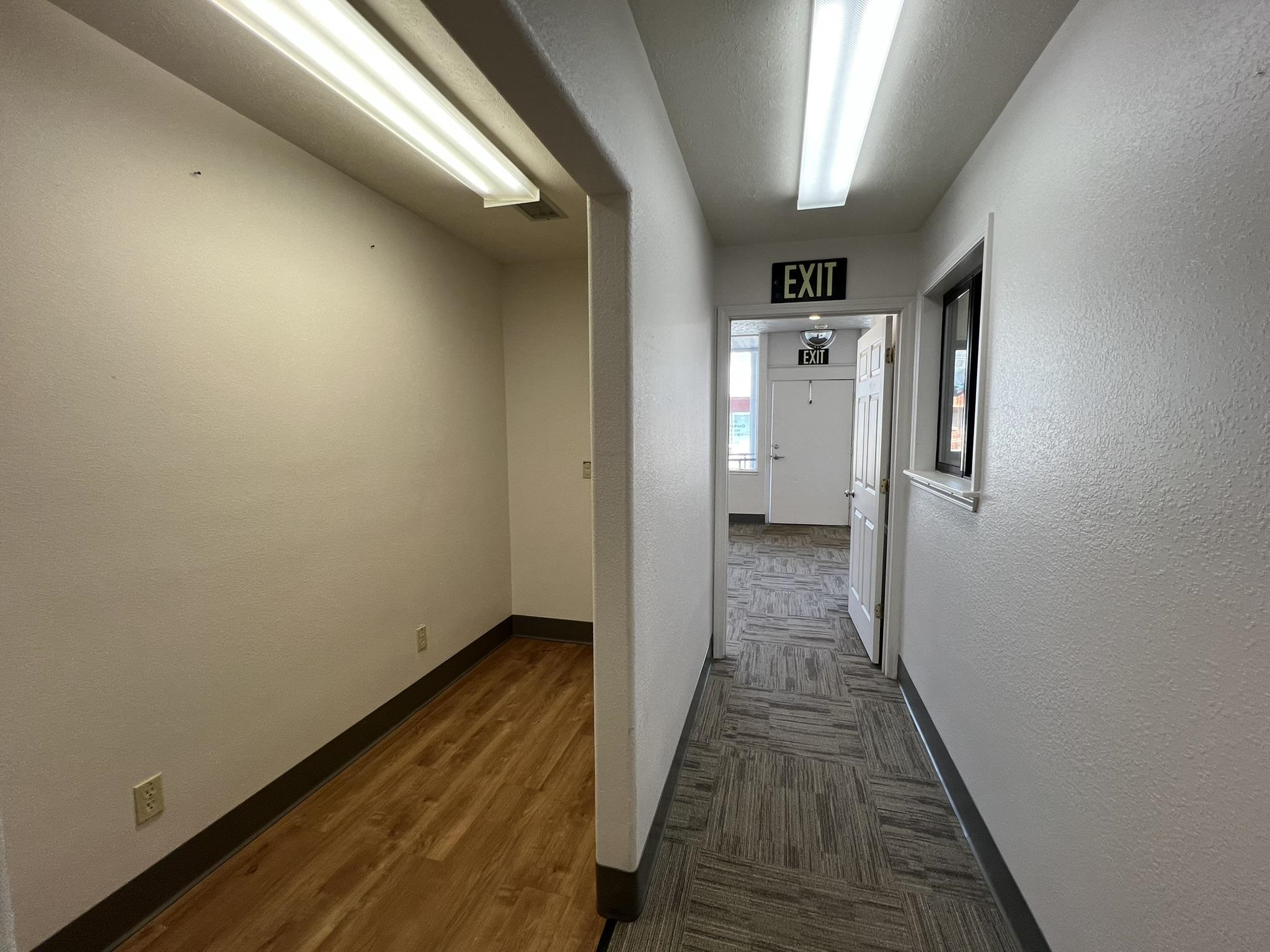 Photo 8 - Commercial / Industrial for sale – 260  Main Street   Mammoth Spring, AR