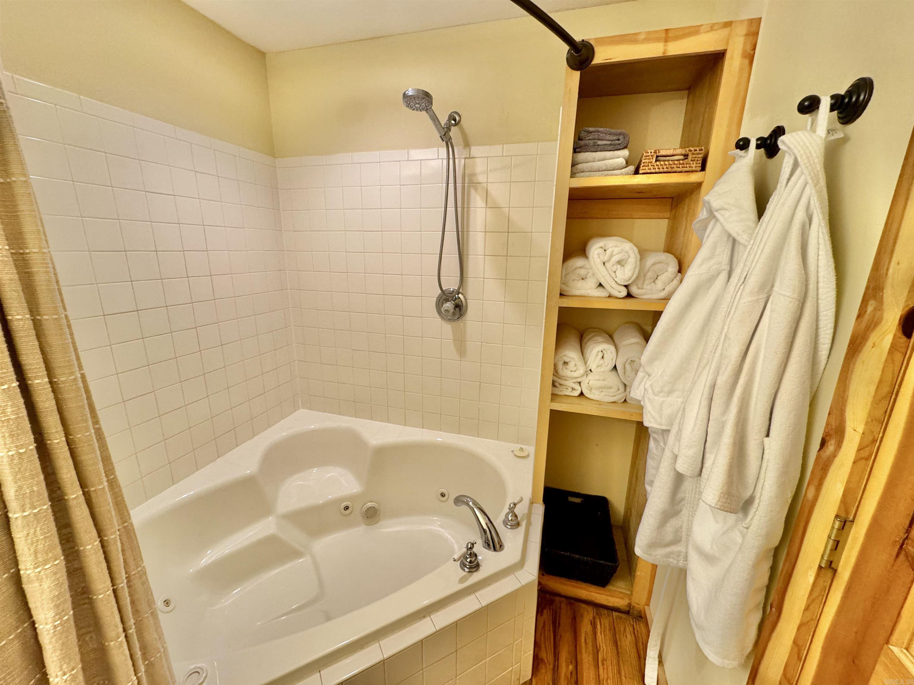 Photo 13 - Residential for sale – 58  Sylamore Vista   Mountain View, AR