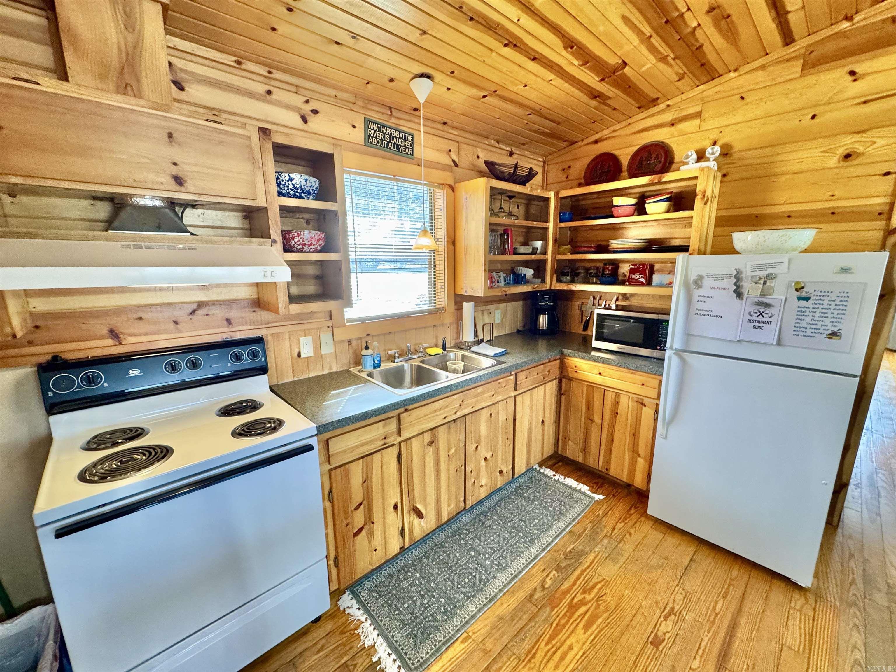 Photo 3 - Residential for sale – 58  Sylamore Vista   Mountain View, AR