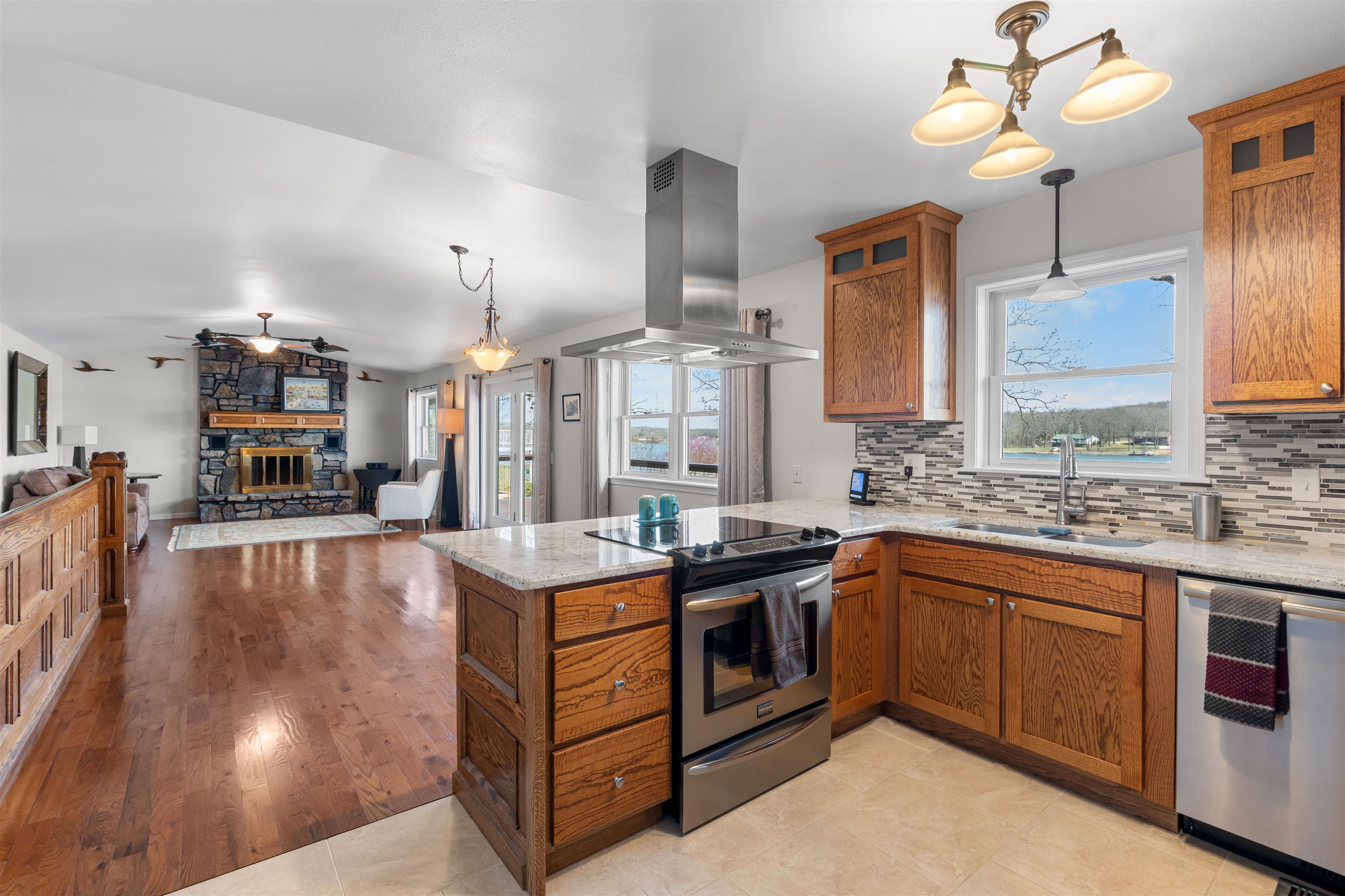 Photo 6 - Residential for sale – 404  Isabella Lane   Horseshoe Bend, AR