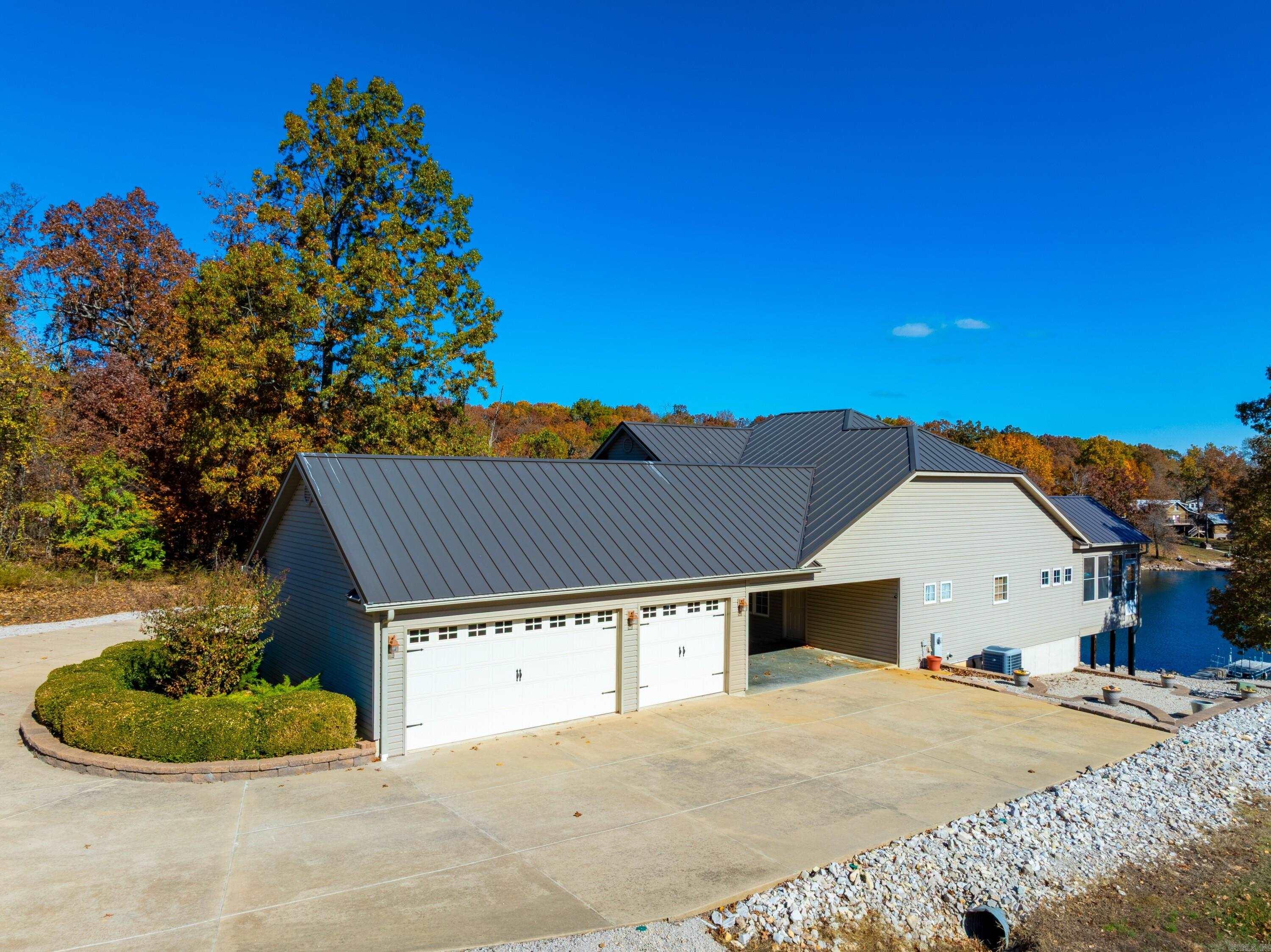 Photo 40 - Residential for sale – 505 E Tri Lakes   Horseshoe Bend, AR