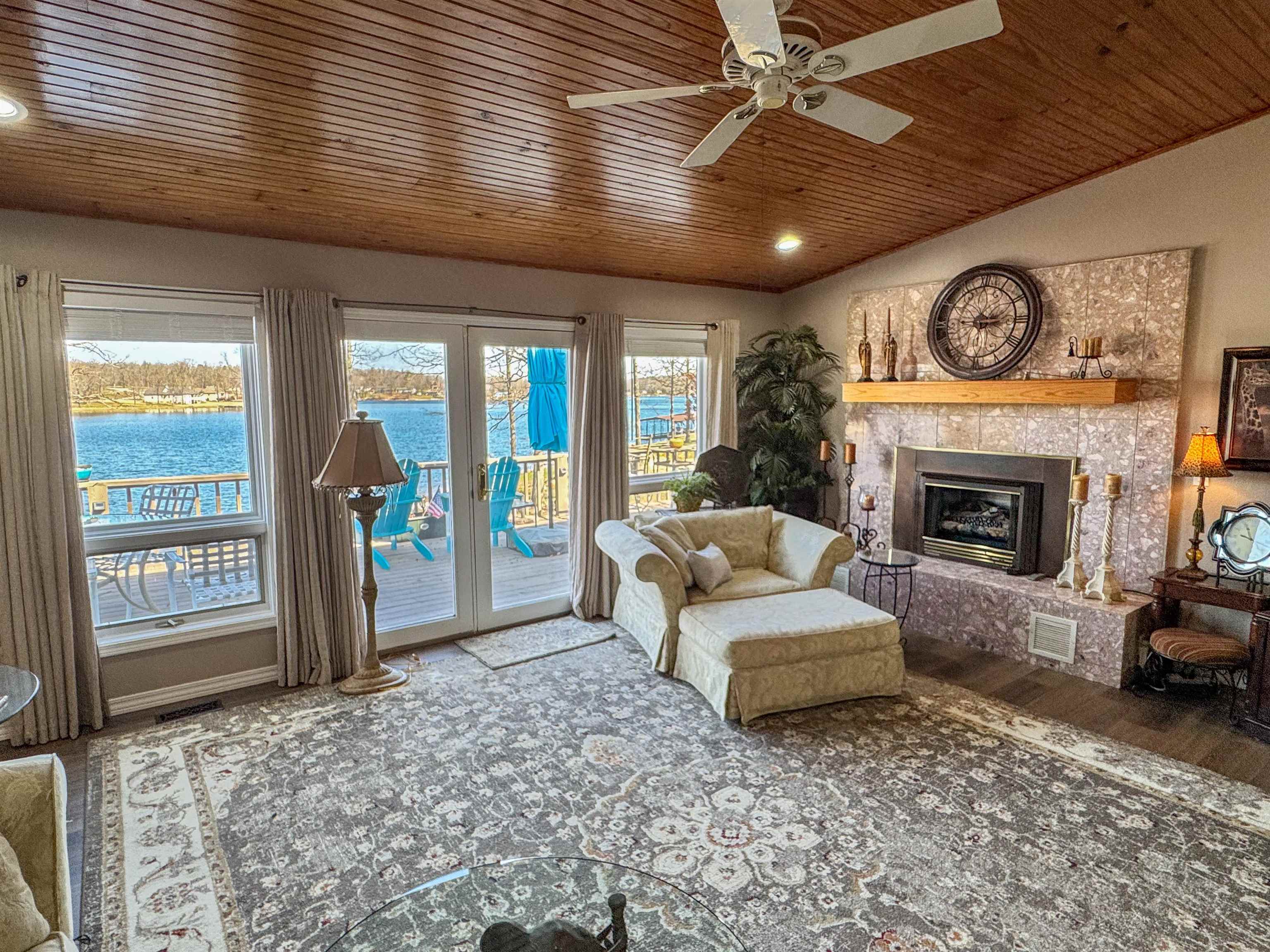 Photo 7 - Residential for sale – 408 S Shore Dr   Horseshoe Bend, AR