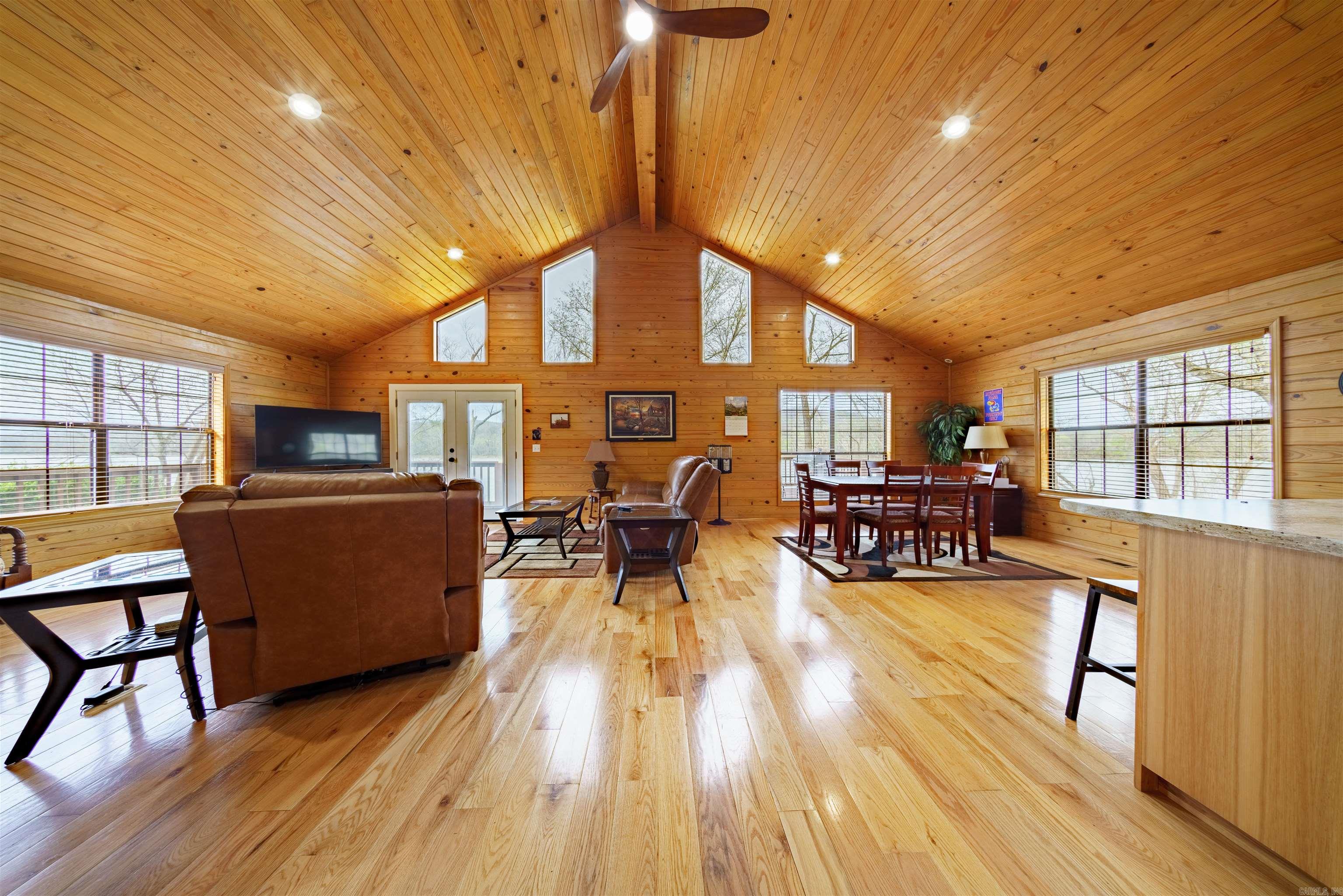 Photo 7 - Residential for sale – 70  Joe Baker   Batesville, AR