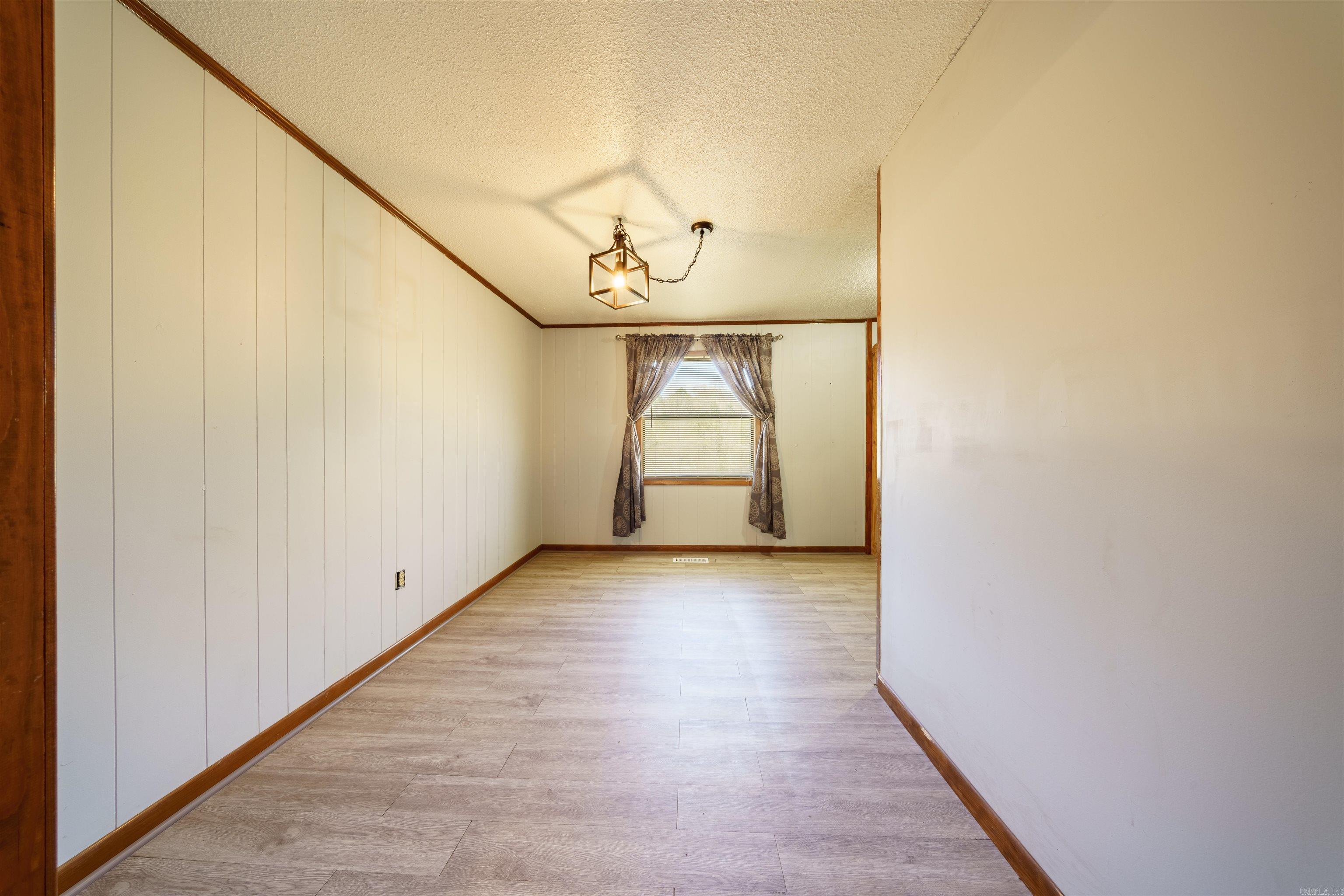 Photo 13 - Residential for sale – 651  Golden   Cave City, AR