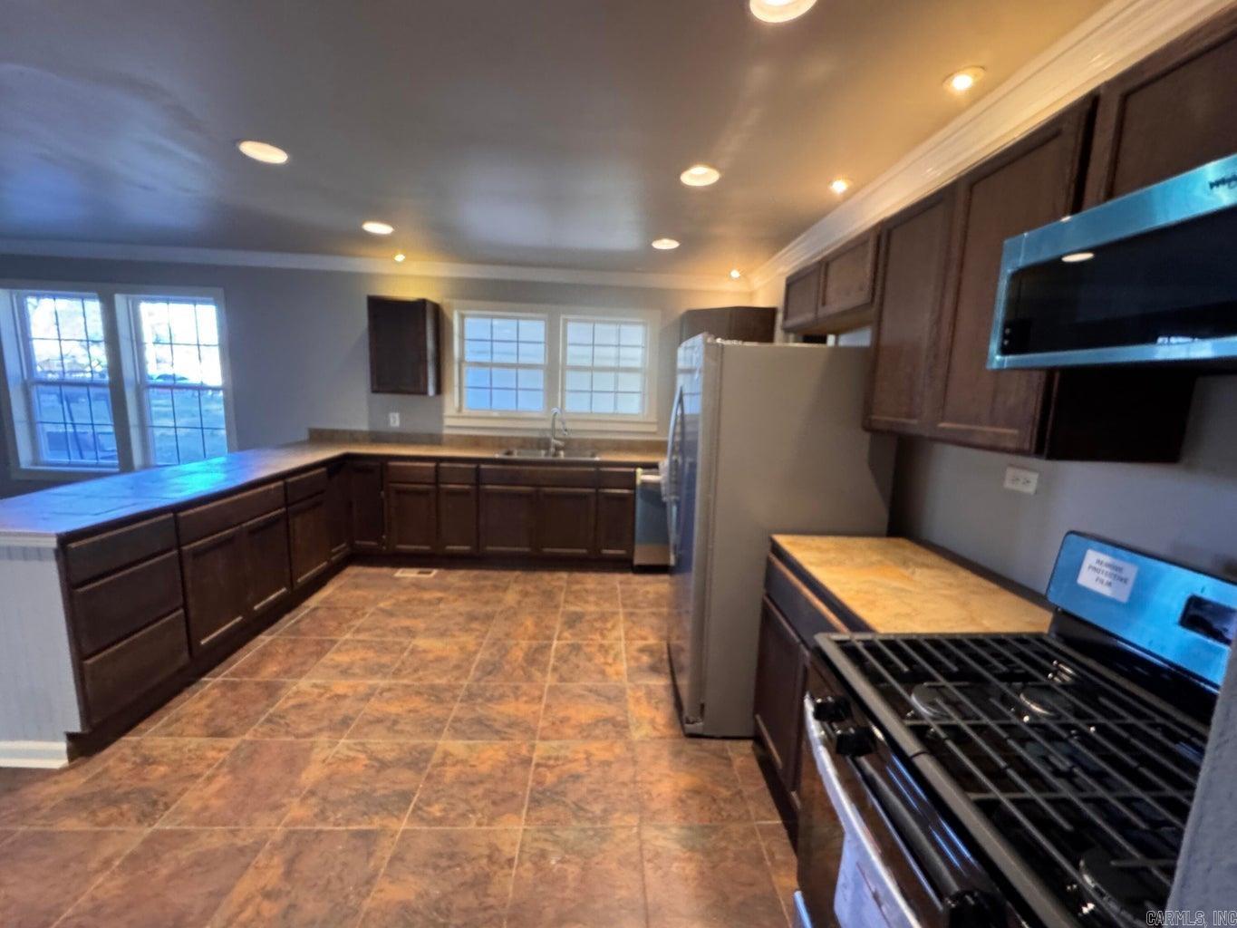 Photo 4 - Residential for sale – 748  Brooks   Batesville, AR