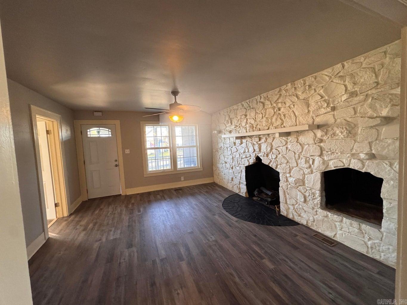 Photo 5 - Residential for sale – 748  Brooks   Batesville, AR