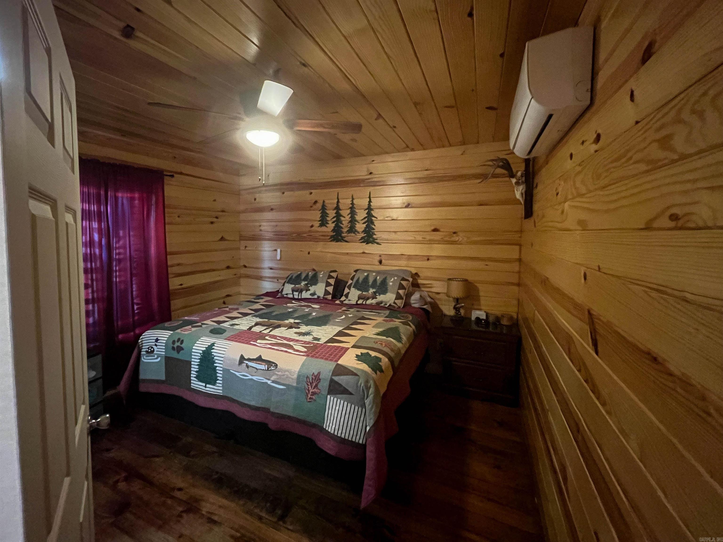 Photo 11 - Residential for sale – 213  Spring Lake Dr   Mammoth Spring, AR