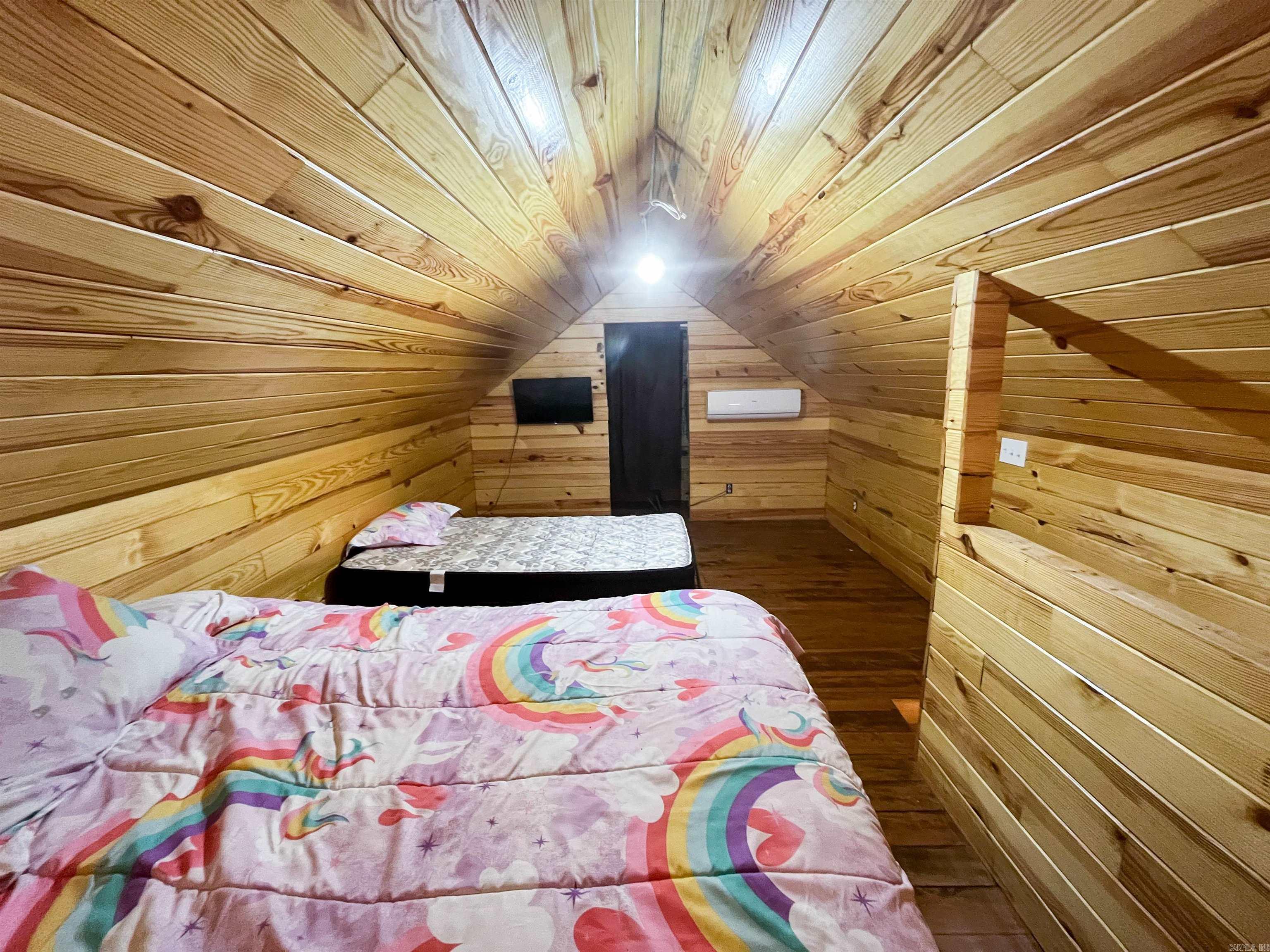 Photo 18 - Residential for sale – 213  Spring Lake Dr   Mammoth Spring, AR