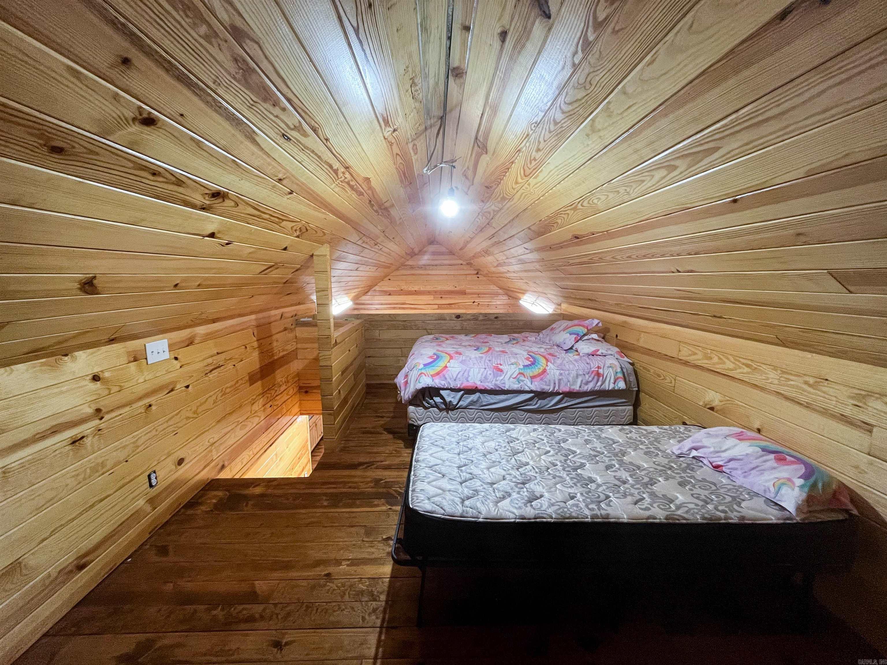 Photo 19 - Residential for sale – 213  Spring Lake Dr   Mammoth Spring, AR