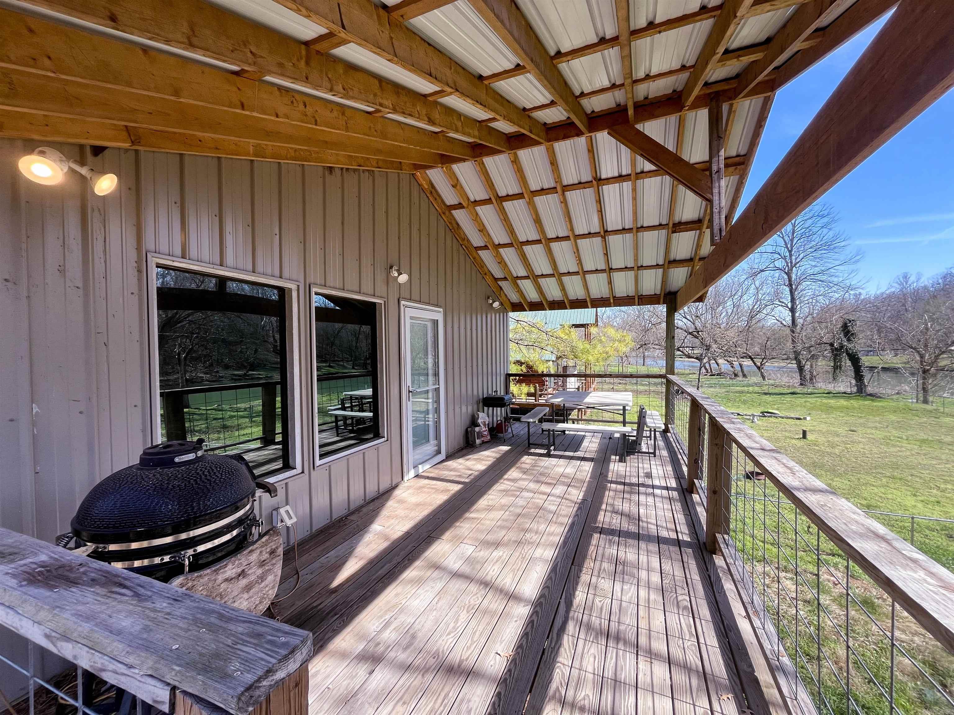 Photo 5 - Residential for sale – 213  Spring Lake Dr   Mammoth Spring, AR