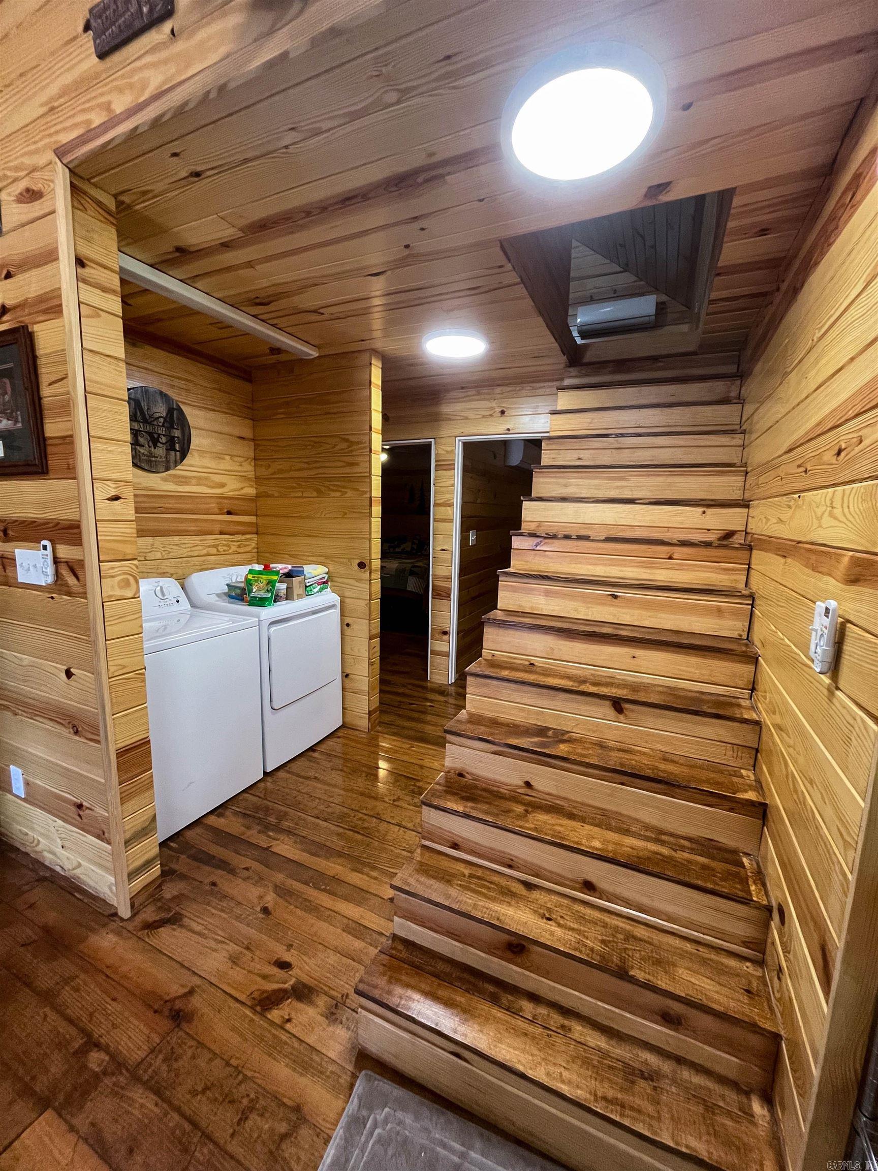 Photo 9 - Residential for sale – 213  Spring Lake Dr   Mammoth Spring, AR