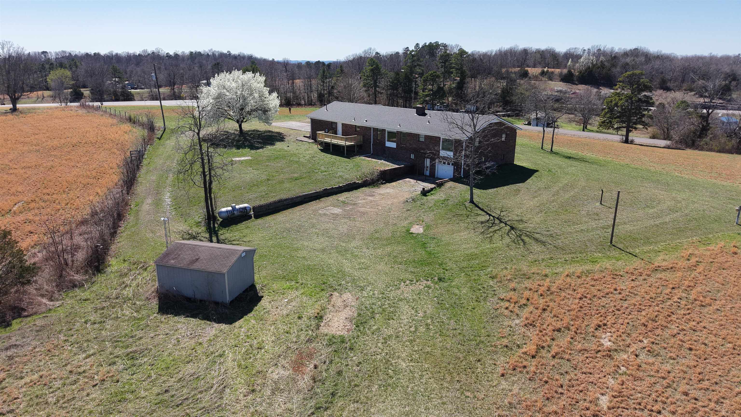 Photo 3 - Residential for sale – 81  AR 58 Spur Hwy   Melbourne, AR