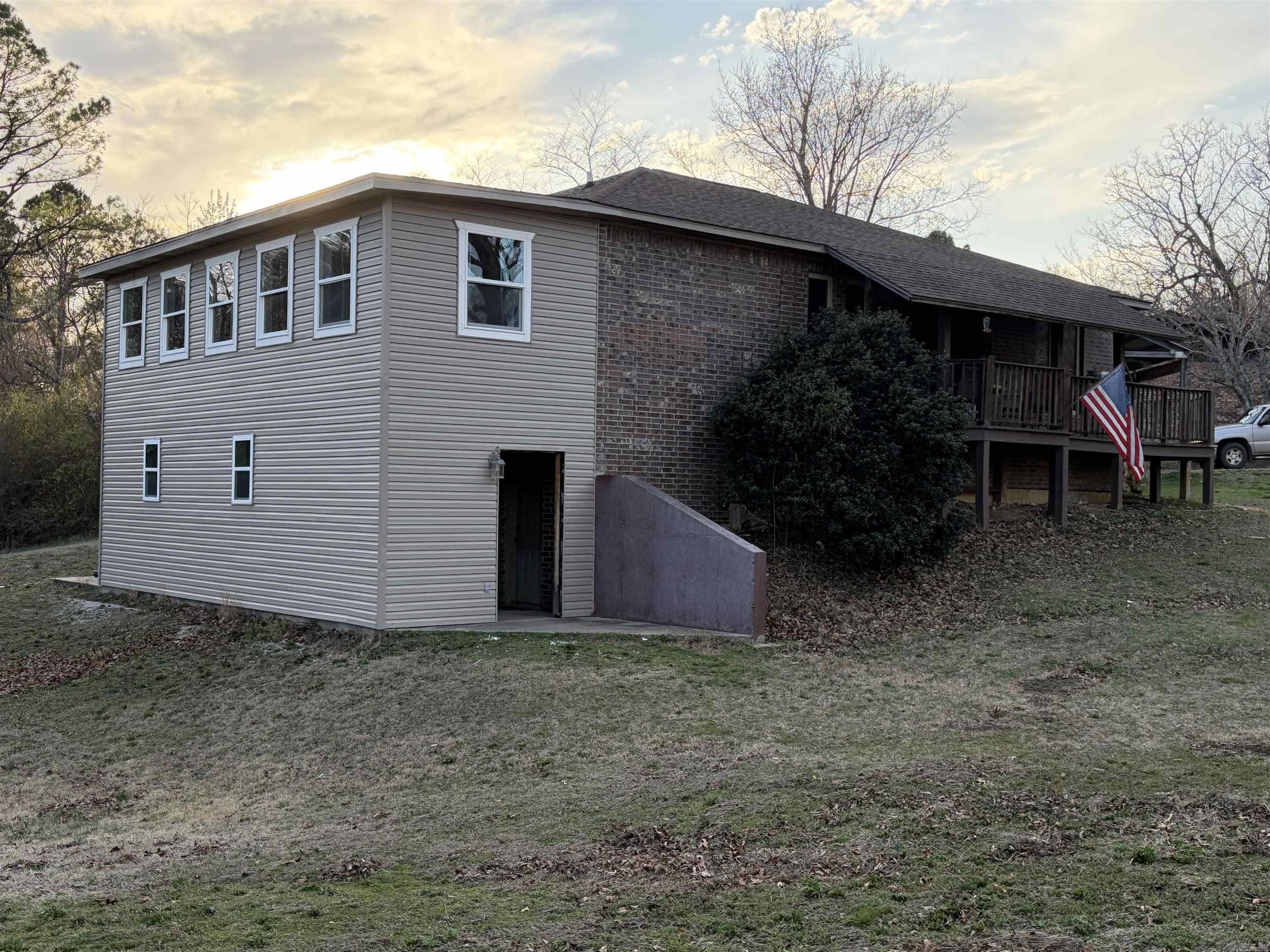 Photo 2 - Residential for sale – 314 N Cedar St   Salem, AR