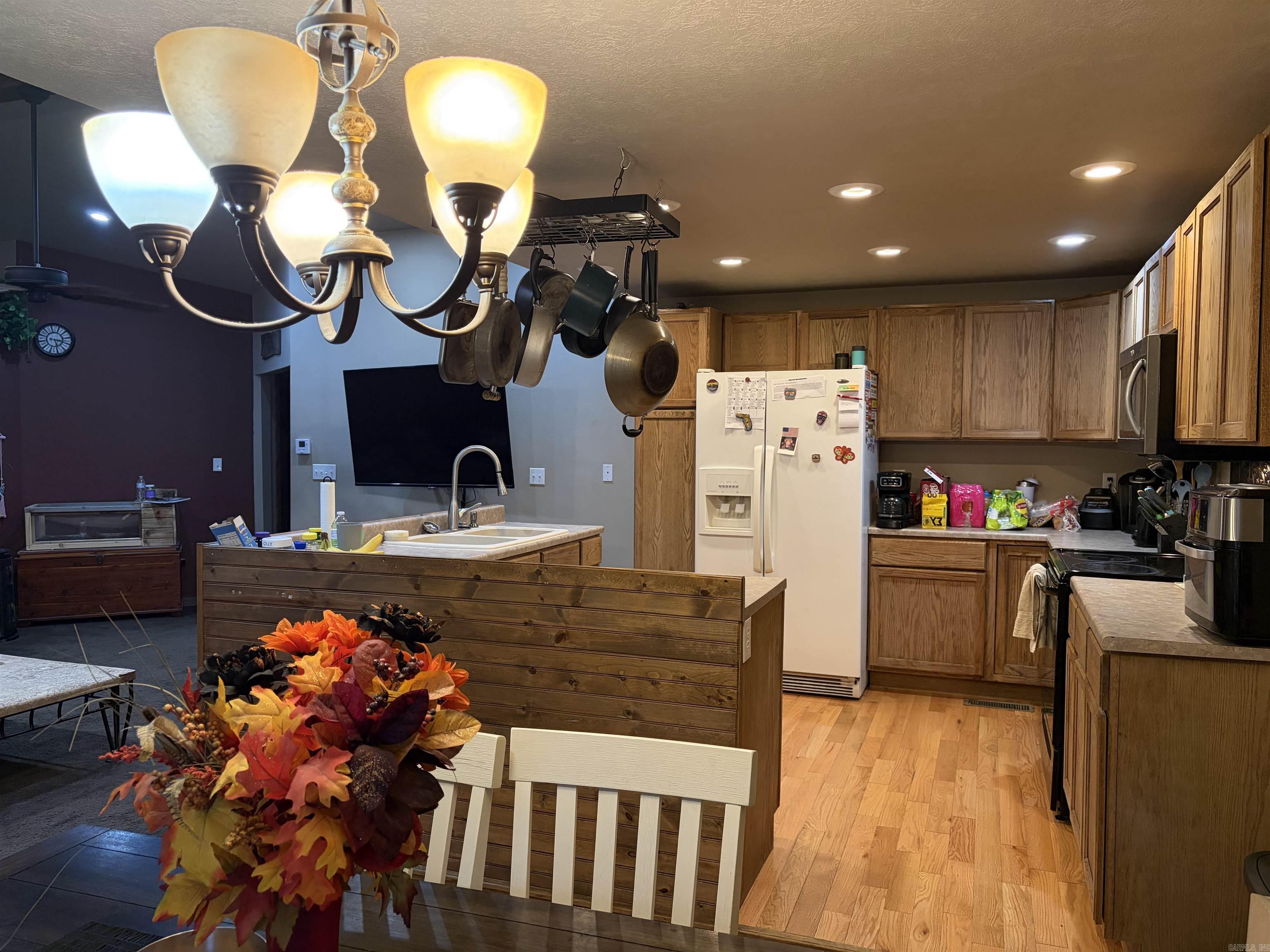 Photo 11 - Residential for sale – 314 N Cedar St   Salem, AR