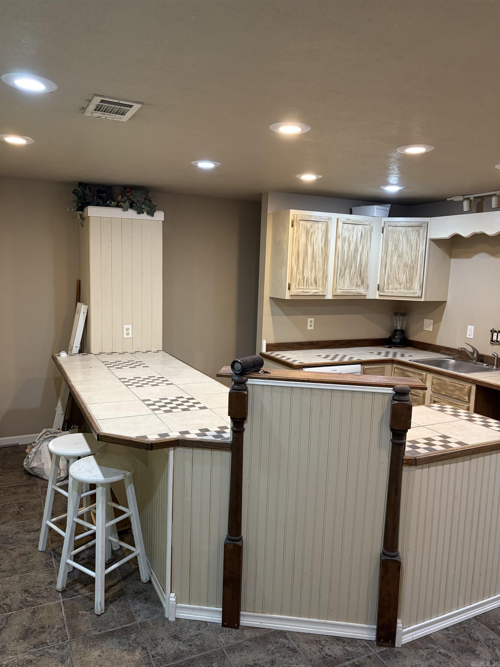 Photo 12 - Residential for sale – 314 N Cedar St   Salem, AR