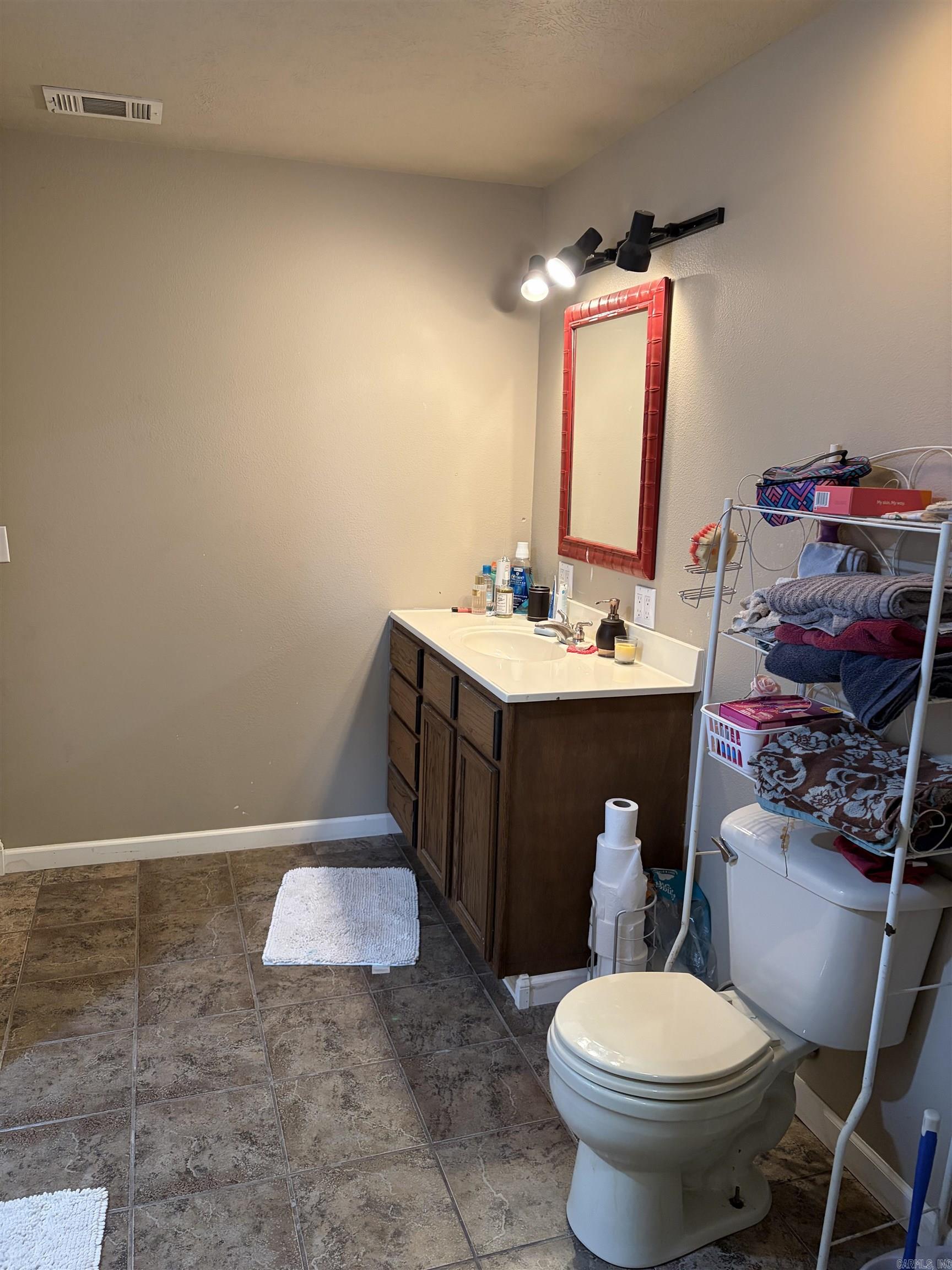 Photo 17 - Residential for sale – 314 N Cedar St   Salem, AR