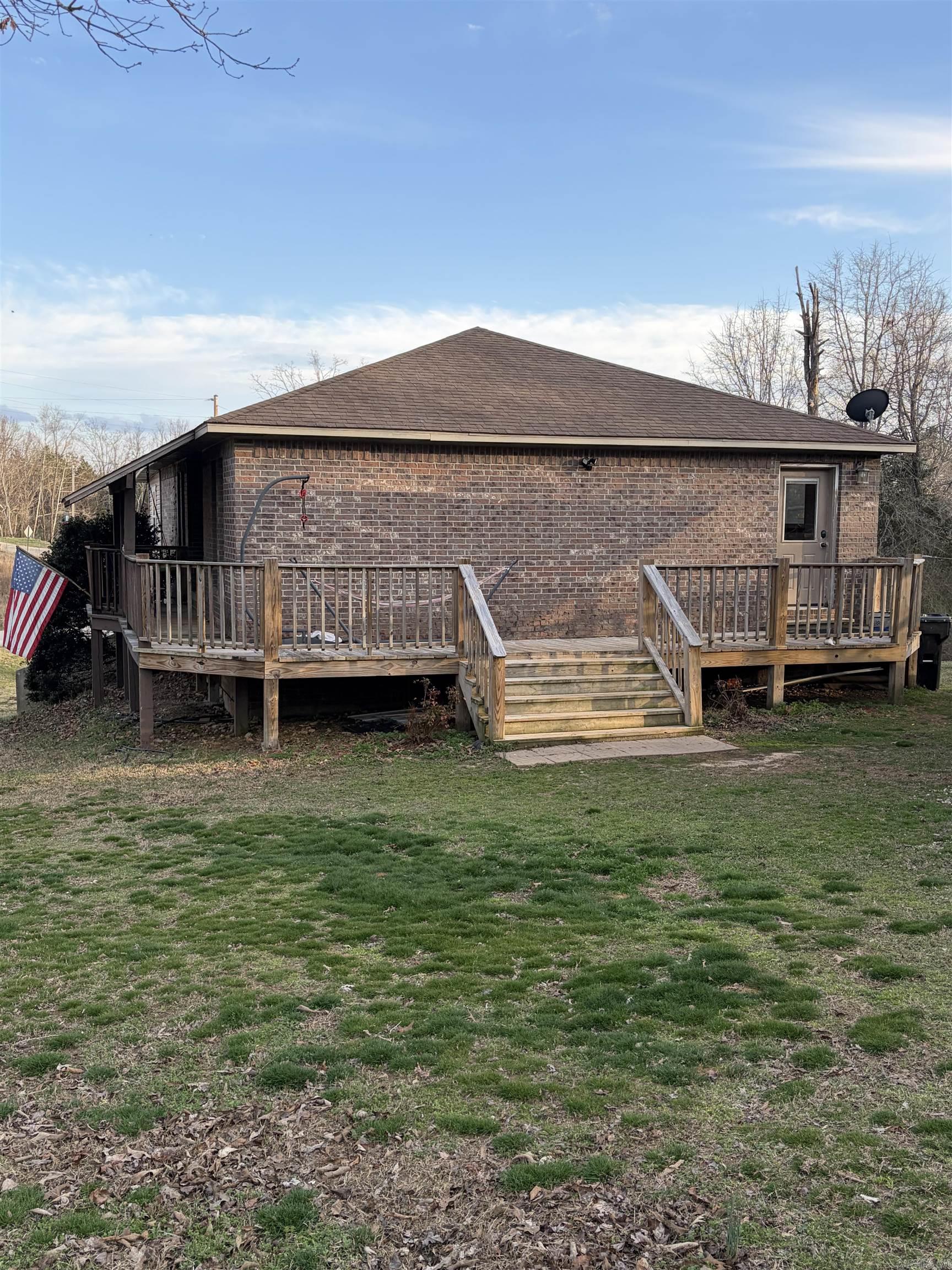 Photo 3 - Residential for sale – 314 N Cedar St   Salem, AR