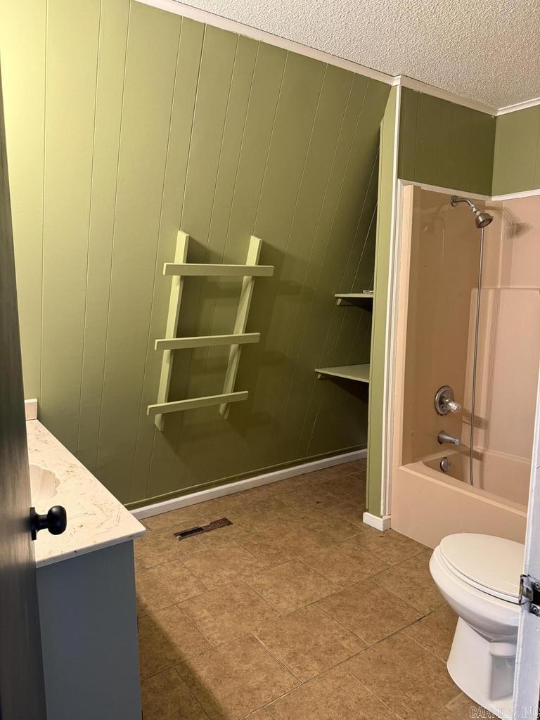 Photo 14 - Residential for sale – 1509  Newport   Batesville, AR