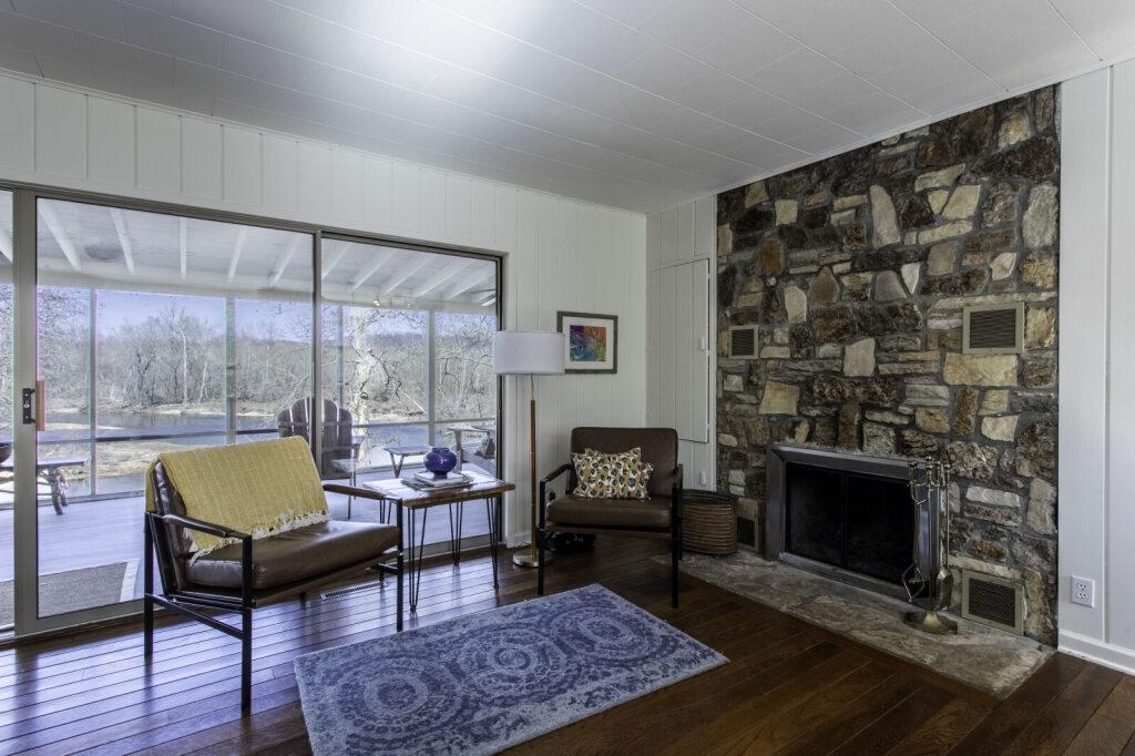 Photo 15 - Residential for sale – 276  Bee Run   Hardy, AR