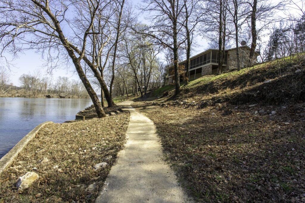 Photo 25 - Residential for sale – 276  Bee Run   Hardy, AR