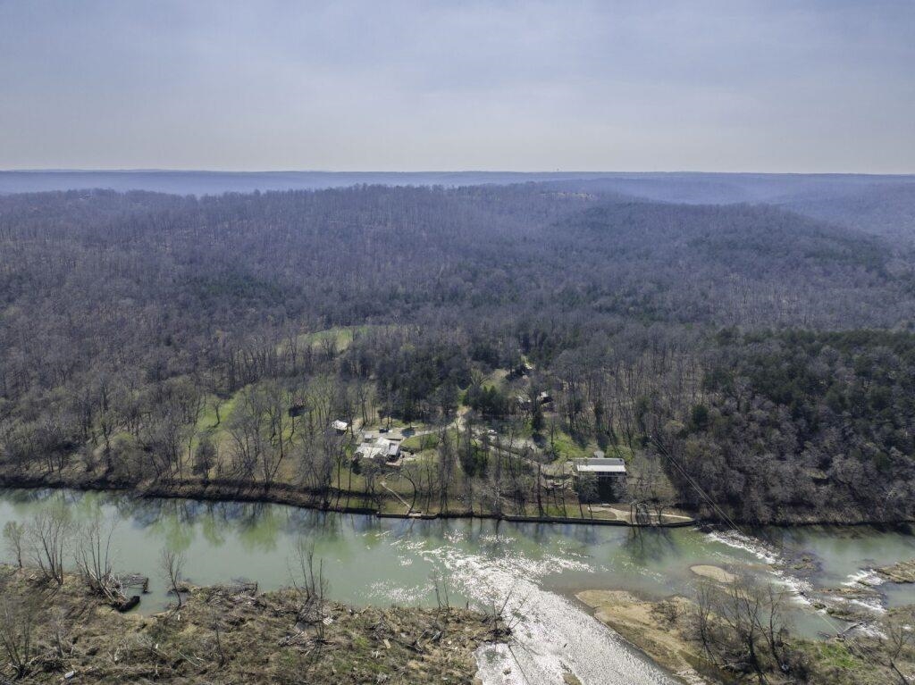 Photo 33 - Residential for sale – 276  Bee Run   Hardy, AR