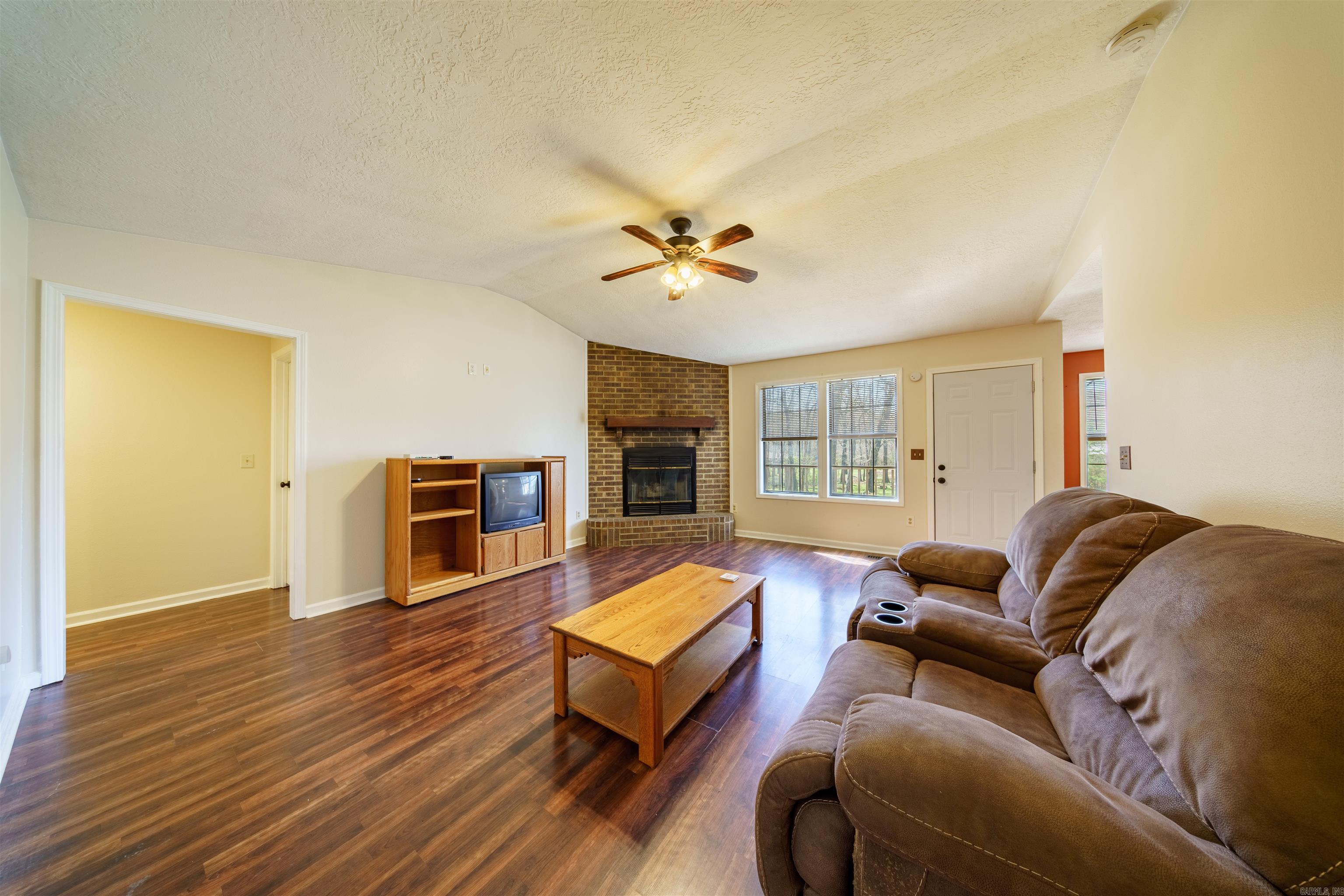 Photo 6 - Residential for sale – 40  Chimney Rd   Batesville, AR