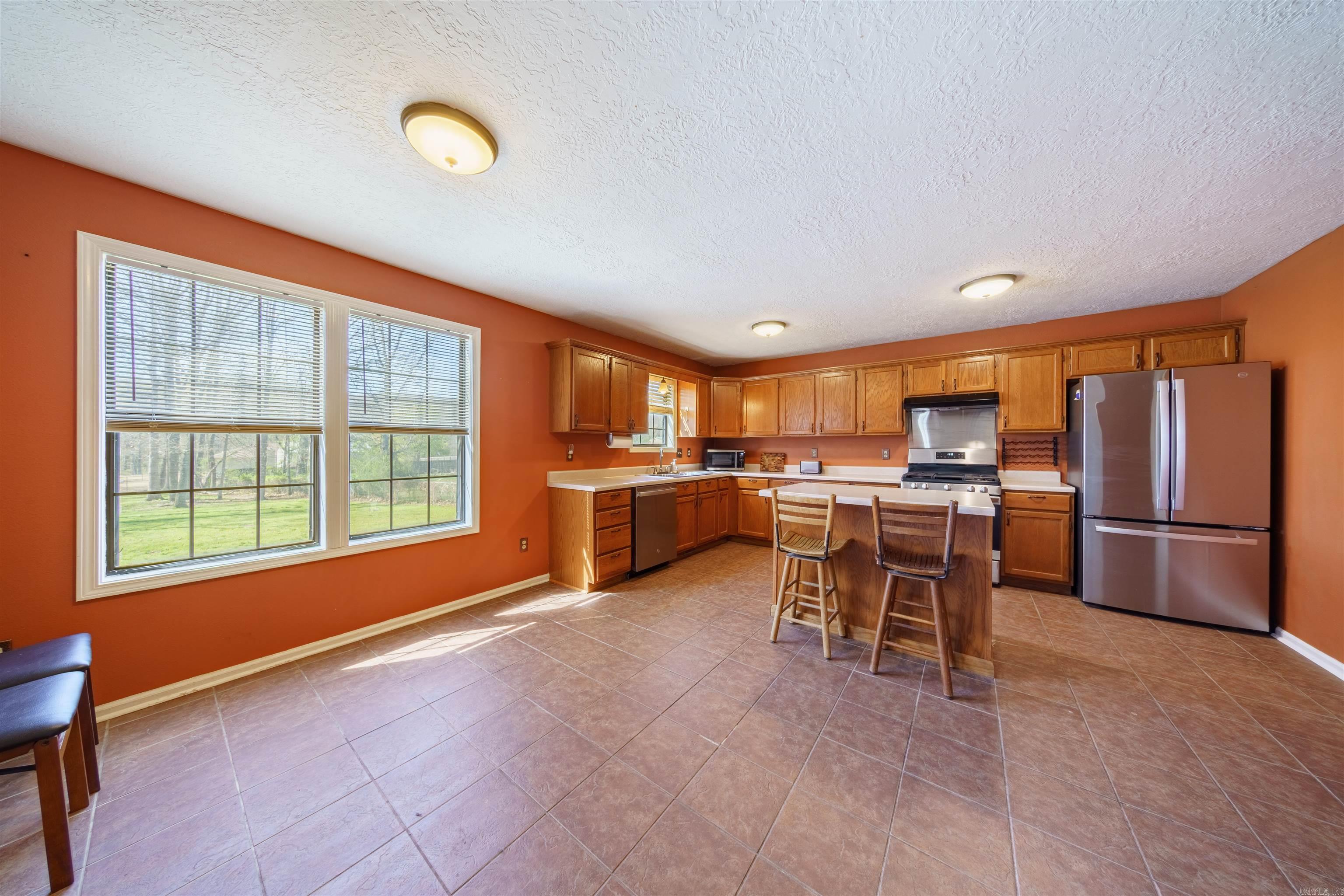 Photo 10 - Residential for sale – 40  Chimney Rd   Batesville, AR