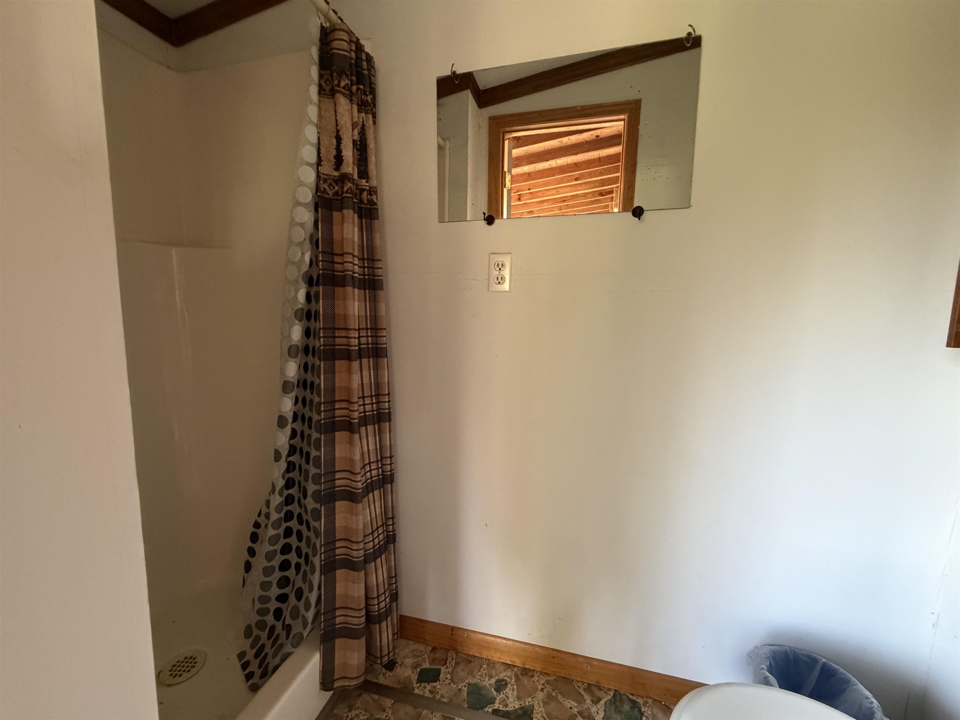 Photo 12 - Residential for sale – 7946  Heart   Mammoth Spring, AR