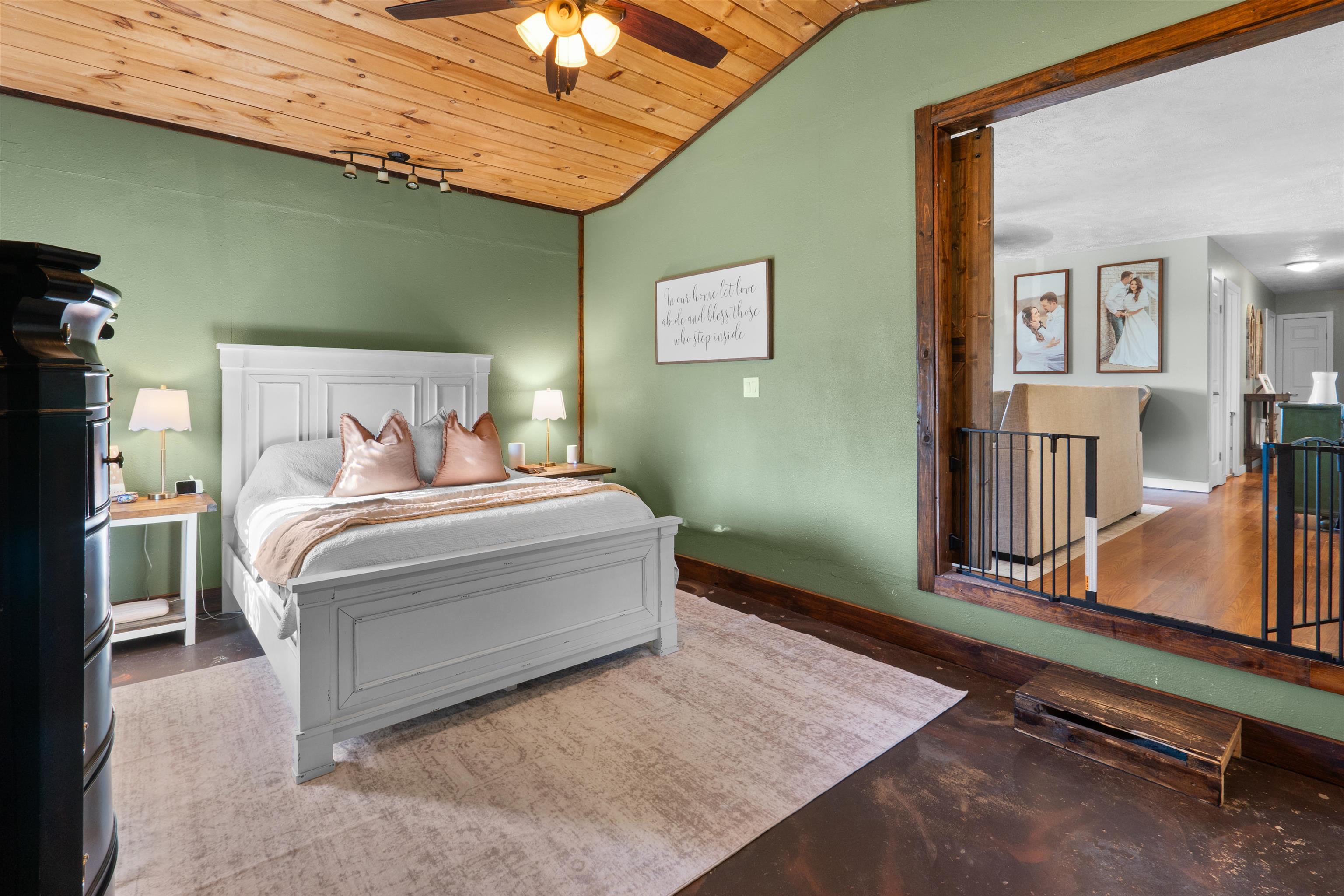 Photo 8 - Residential for sale – 613 E 1st Street   Calico Rock, AR